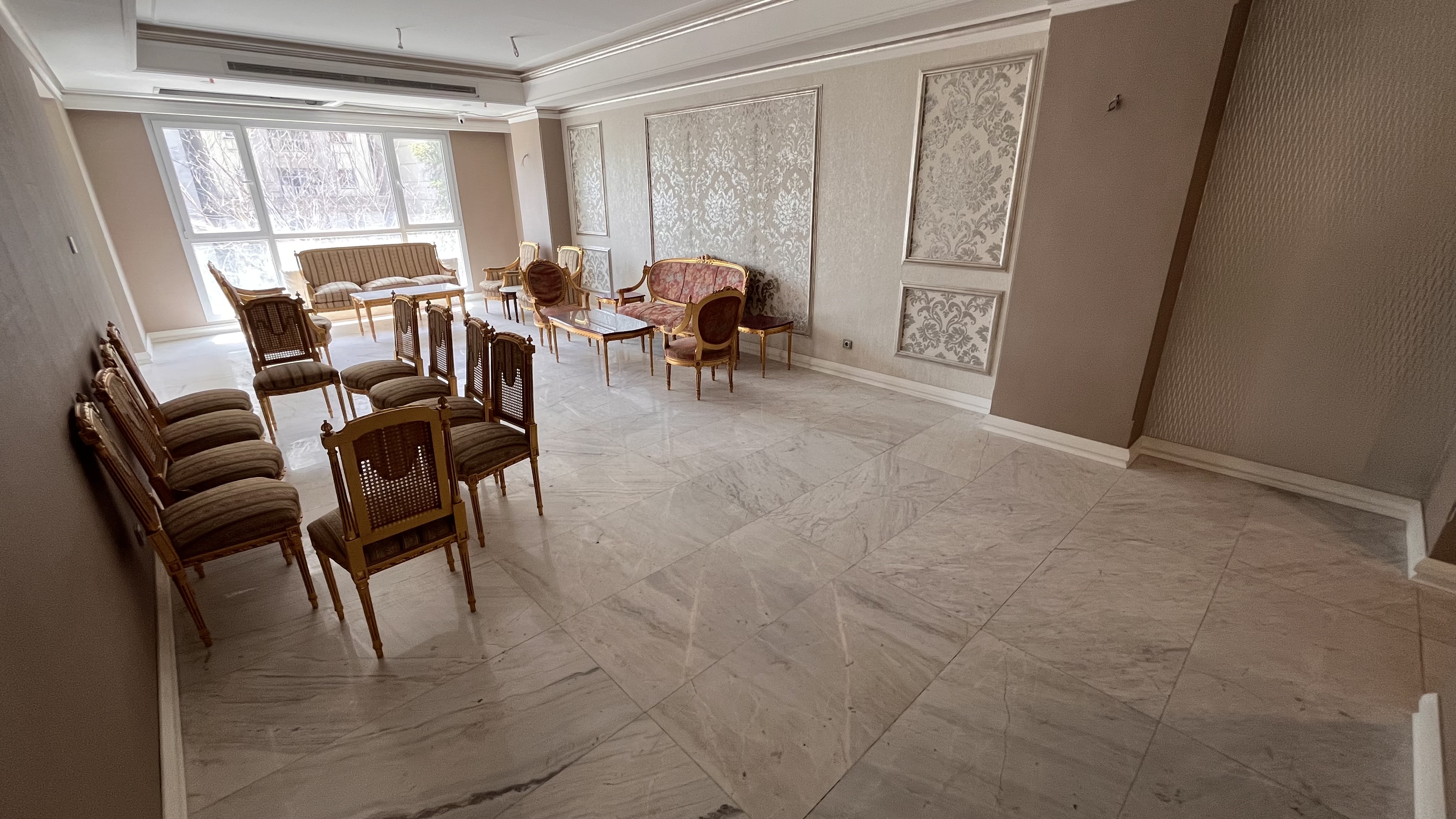 اجاره آپارتمان 150متر هروی فول امکانات