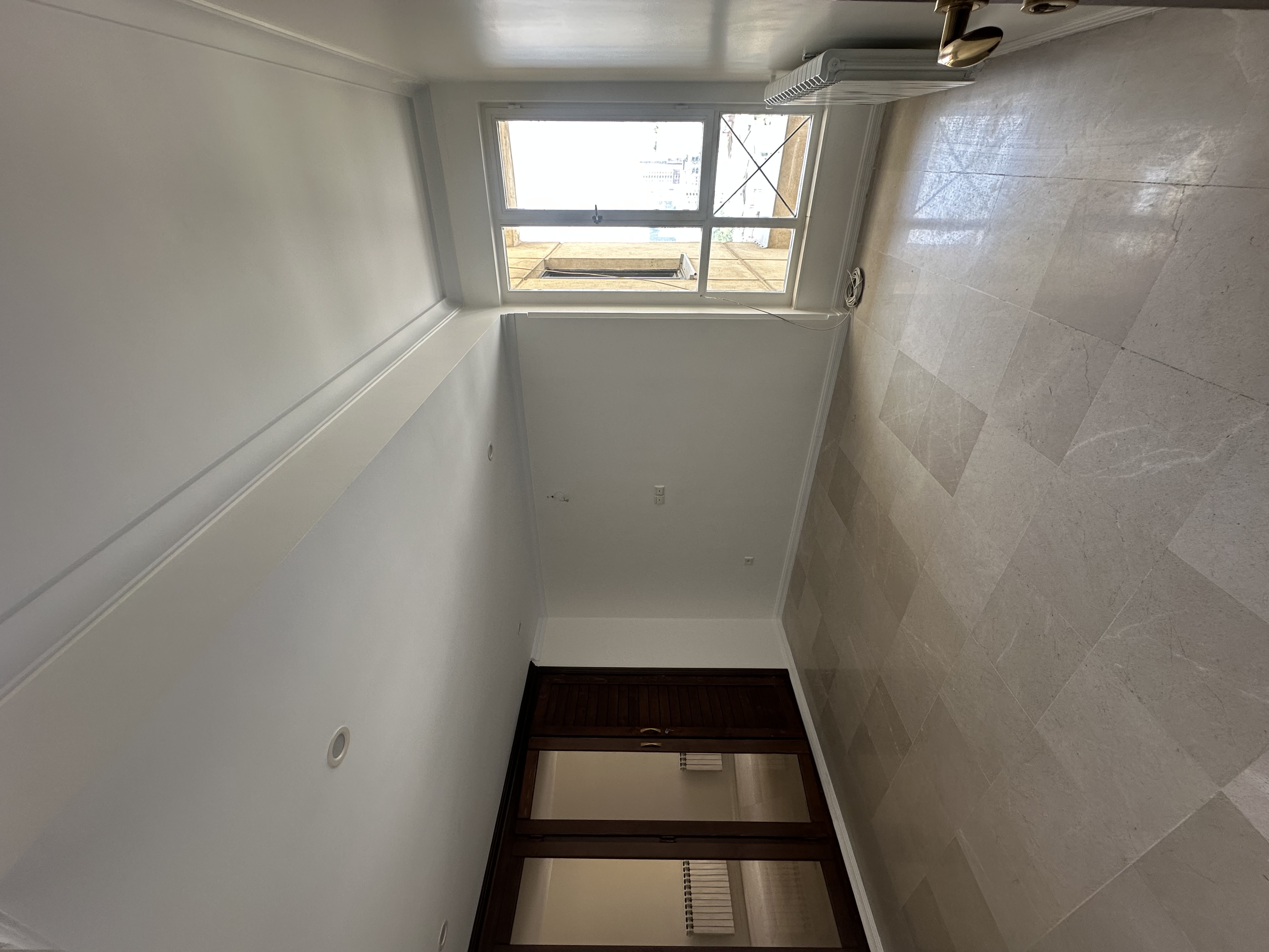 فروش آپارتمان 215متری در نیاوران