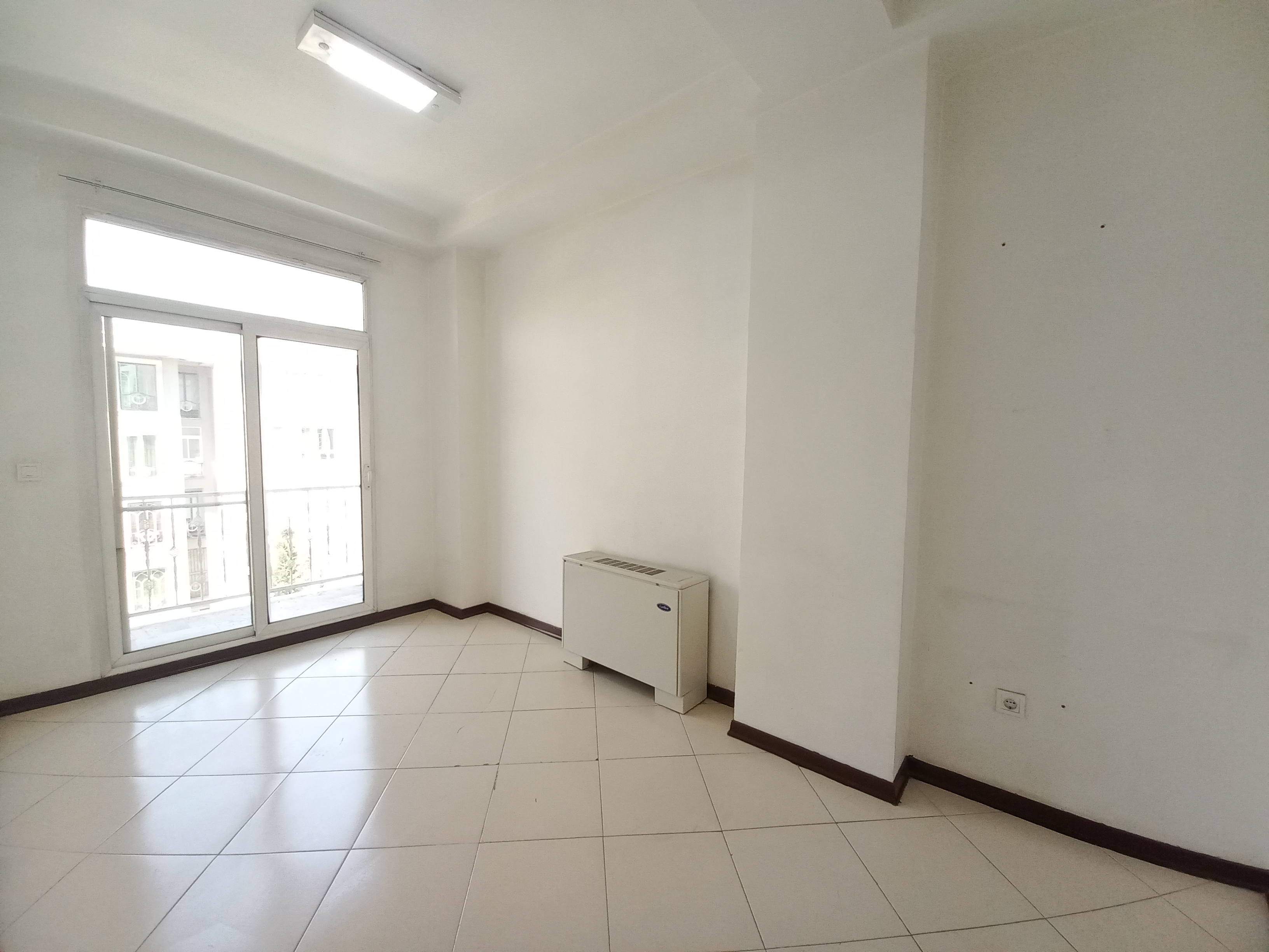 فروش آپارتمان 90 متر هروی