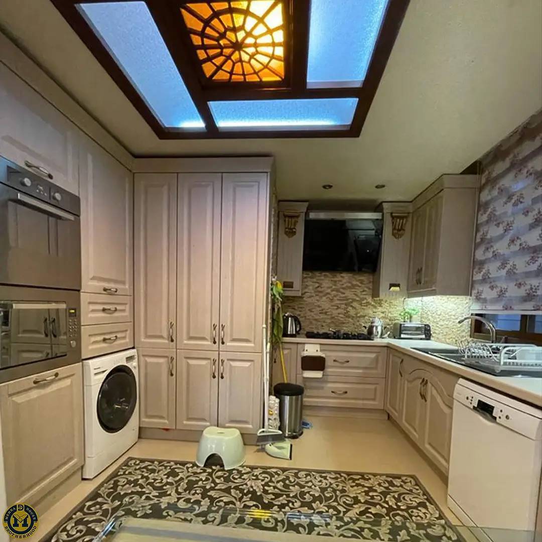 فروش آپارتمان 150متر دولت دیباجی اوقافی رو به حیاط