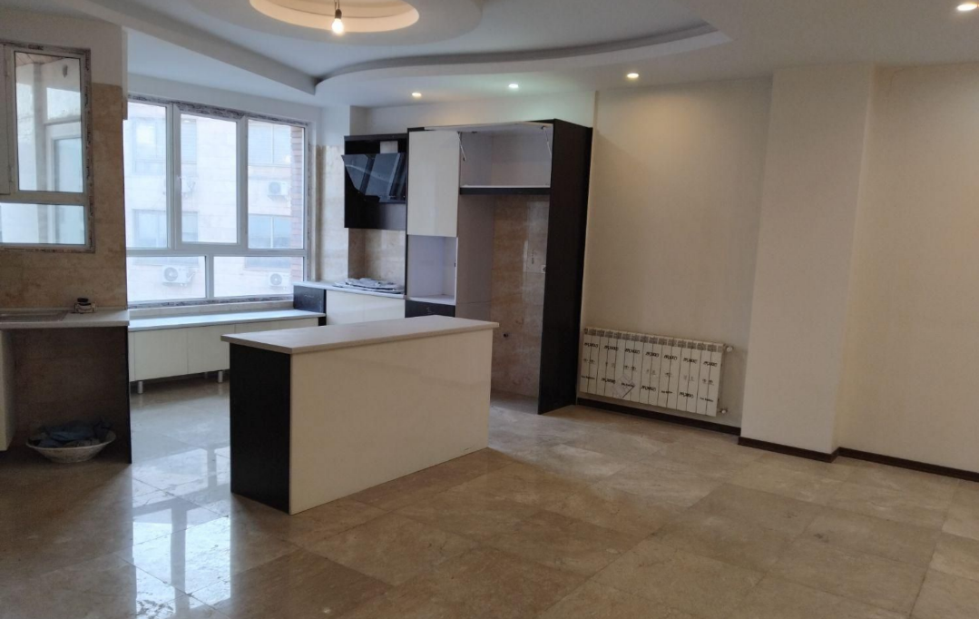 100 متر / زیر قیمت / فوری