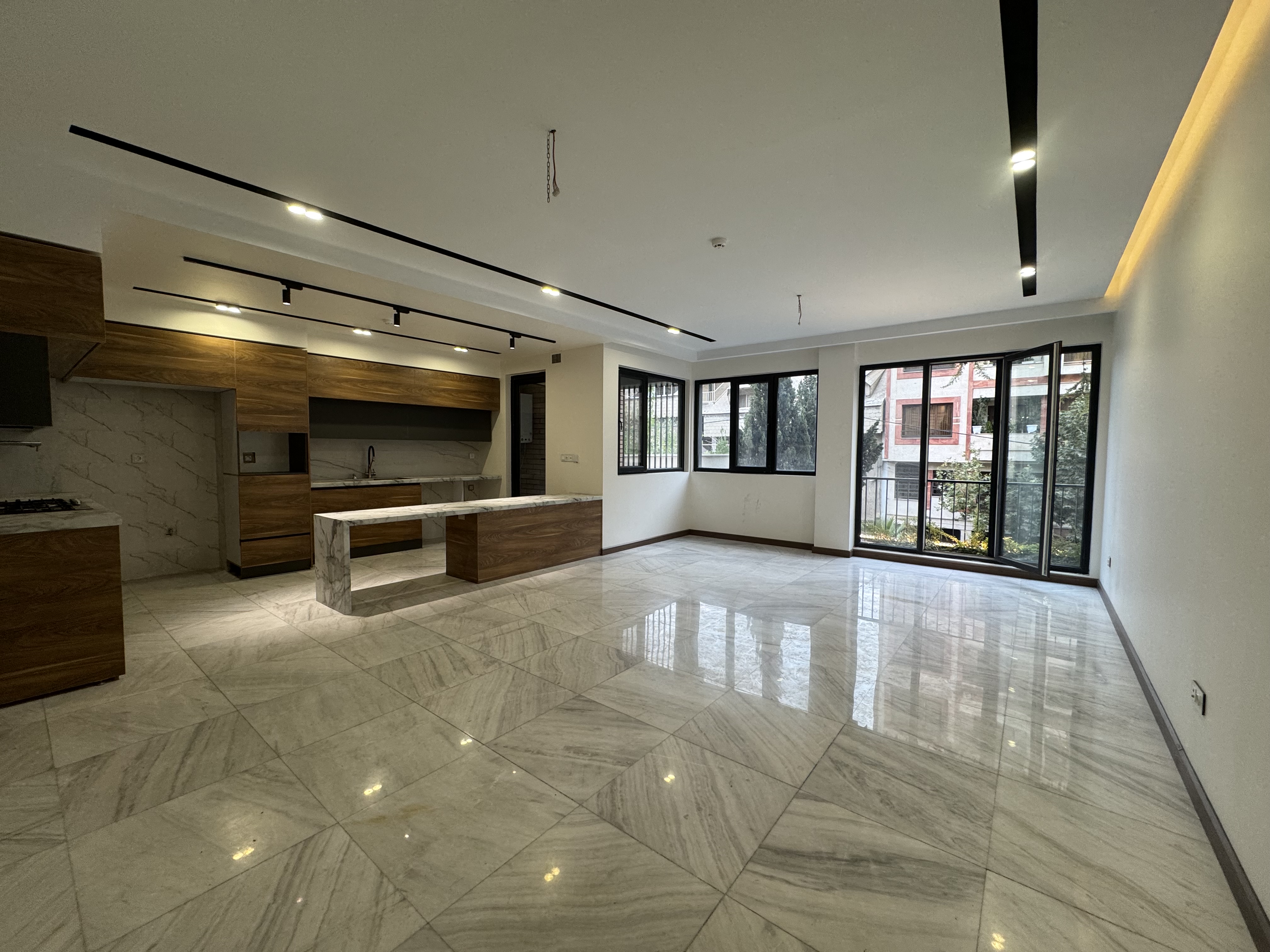 فروش آپارتمان 100متر قیطریه 2 مستر