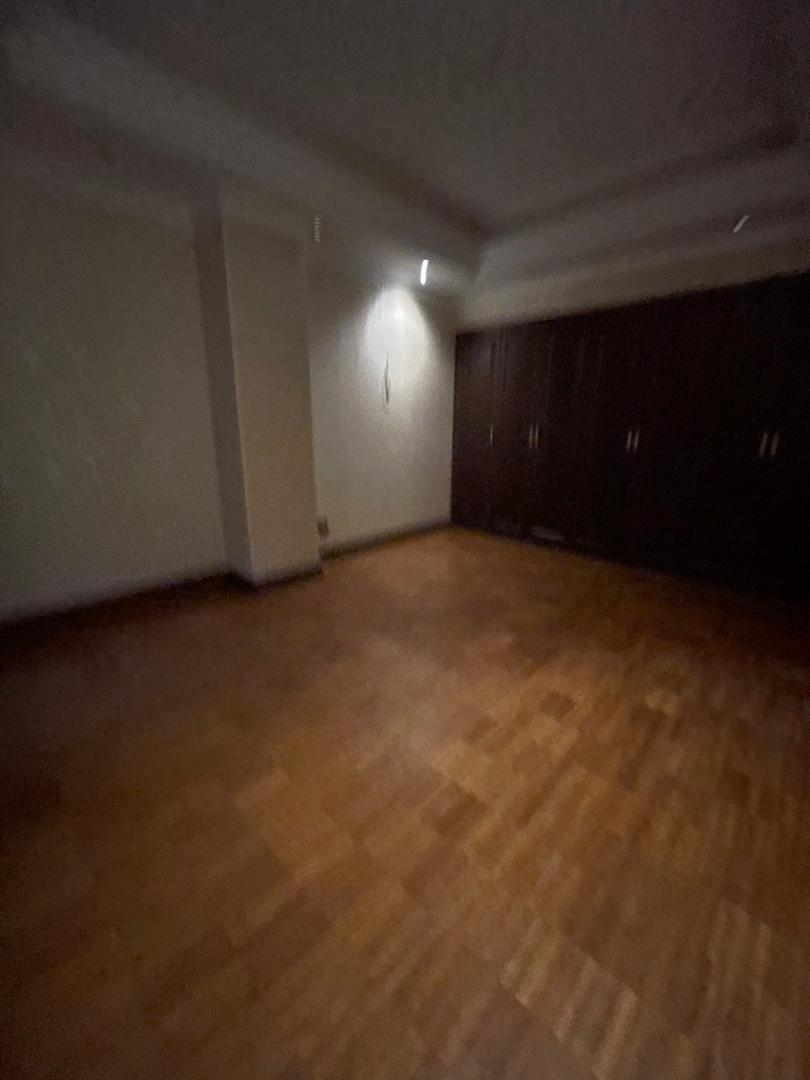 فروش آپارتمان  265متر فرمانیه 4 خواب تک واحدی نور جنوب