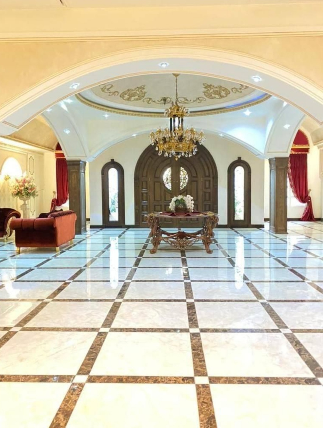 اپارتمان 165متری سه خواب فول مشاعات