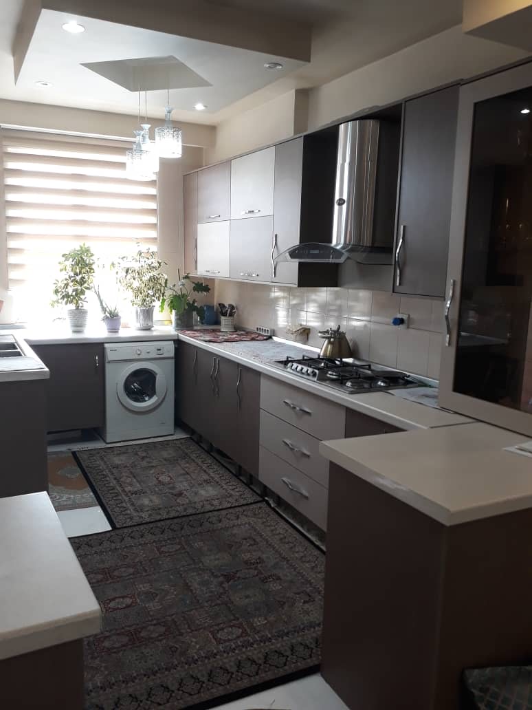 فروش اپارتمان 115 متر هفت حوض سه خواب غرق در نور خوش نقشه