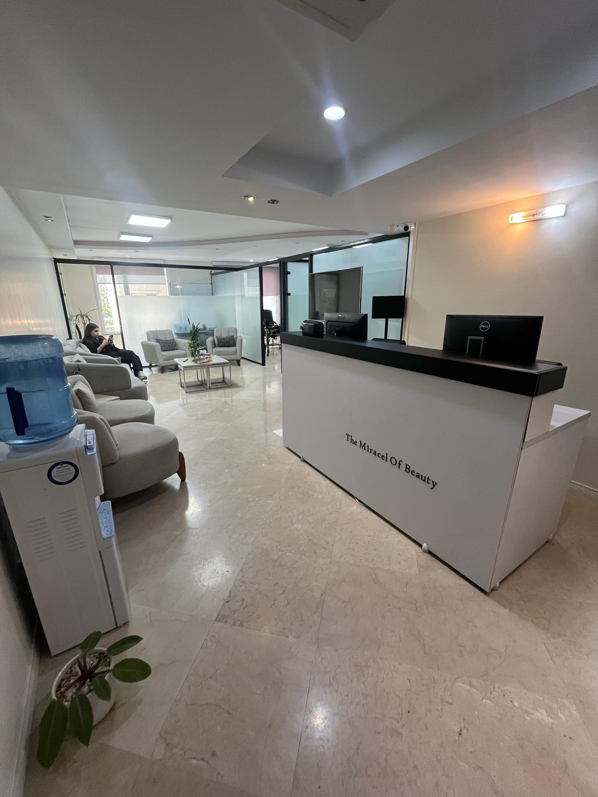 اجاره اداری 100متر اندرزگو‌