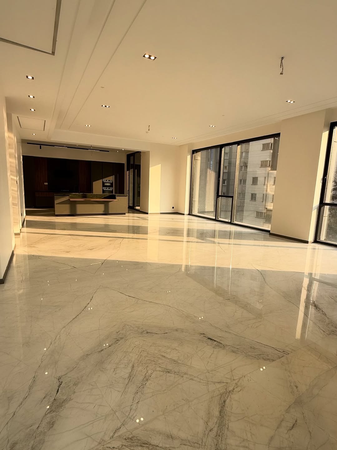 فروش آپارتمان 260 متر کامرانیه مدرن