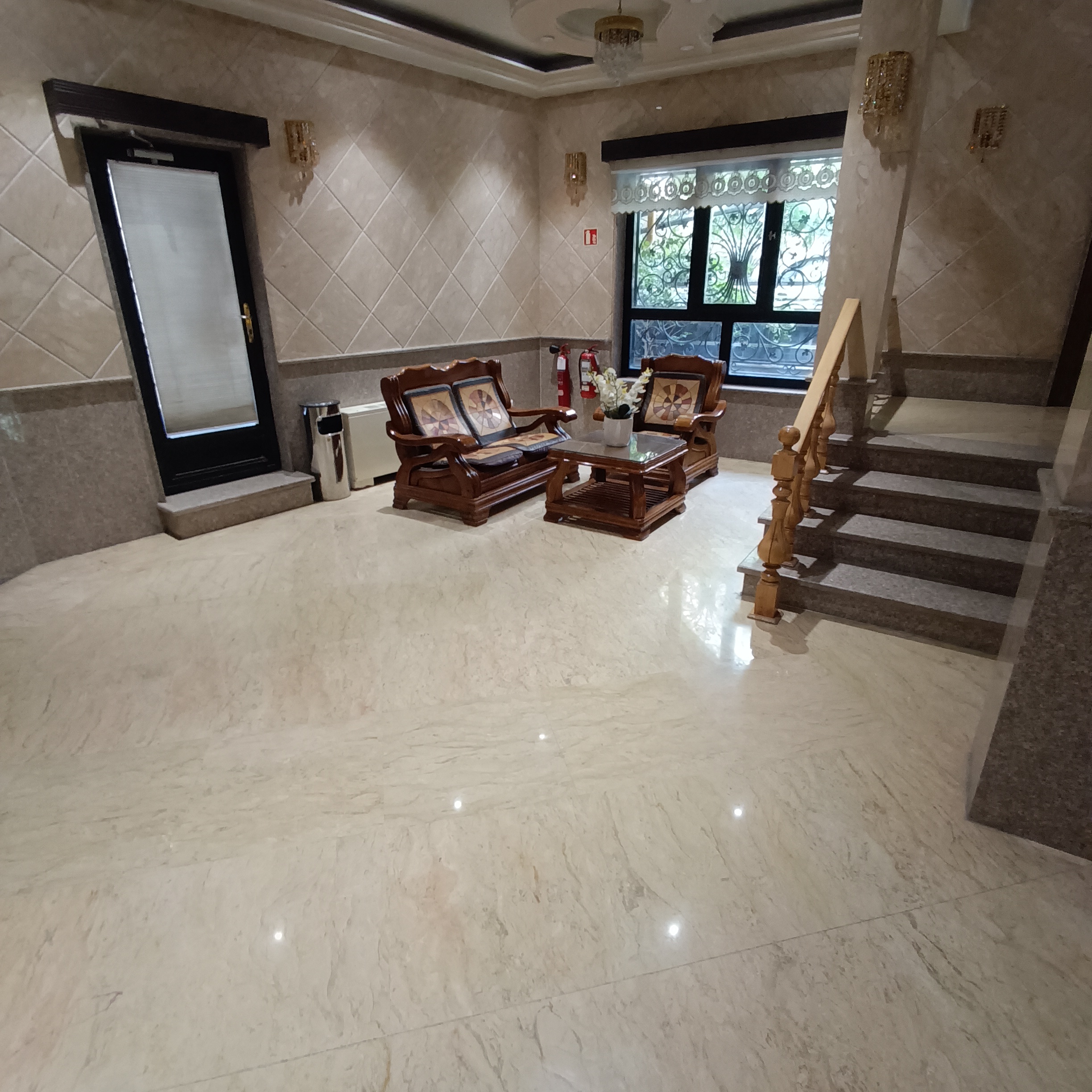 اجاره آپارتمان 210متر نیاوران تاپ ترین لوکیشن