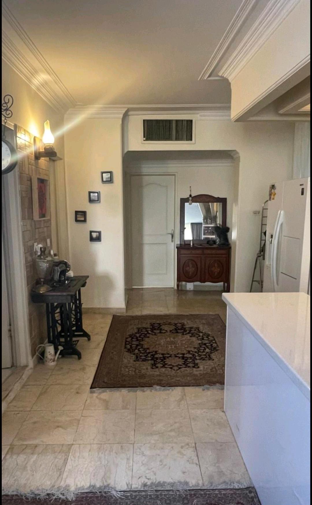 اجاره آپارتمان 105 متر درب دوم 2 خواب خوش نقشه نور گیر