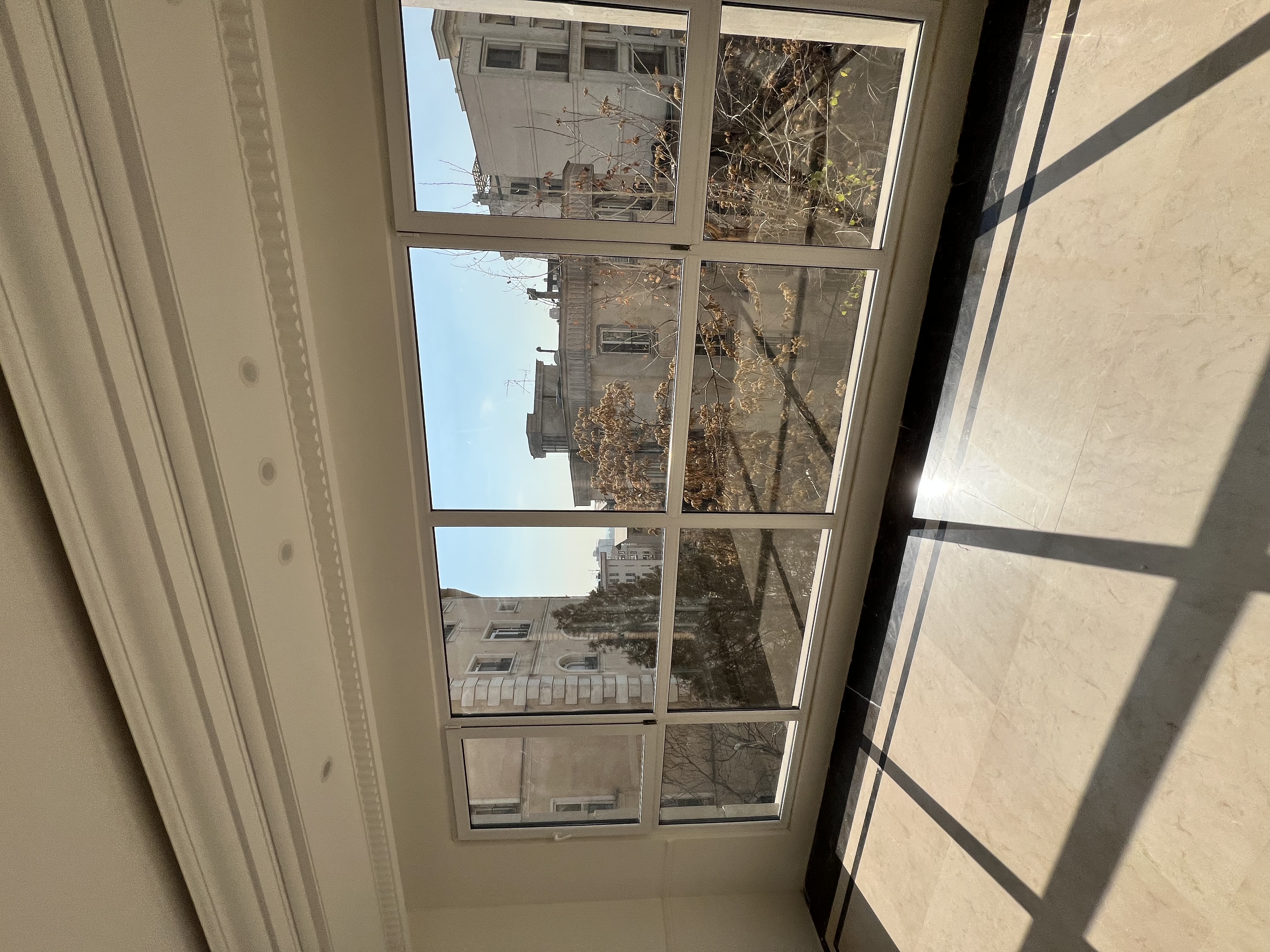 فروش 200 متر آپارتمان 3 خواب پلان تفیکیک غرق نور مستقیم