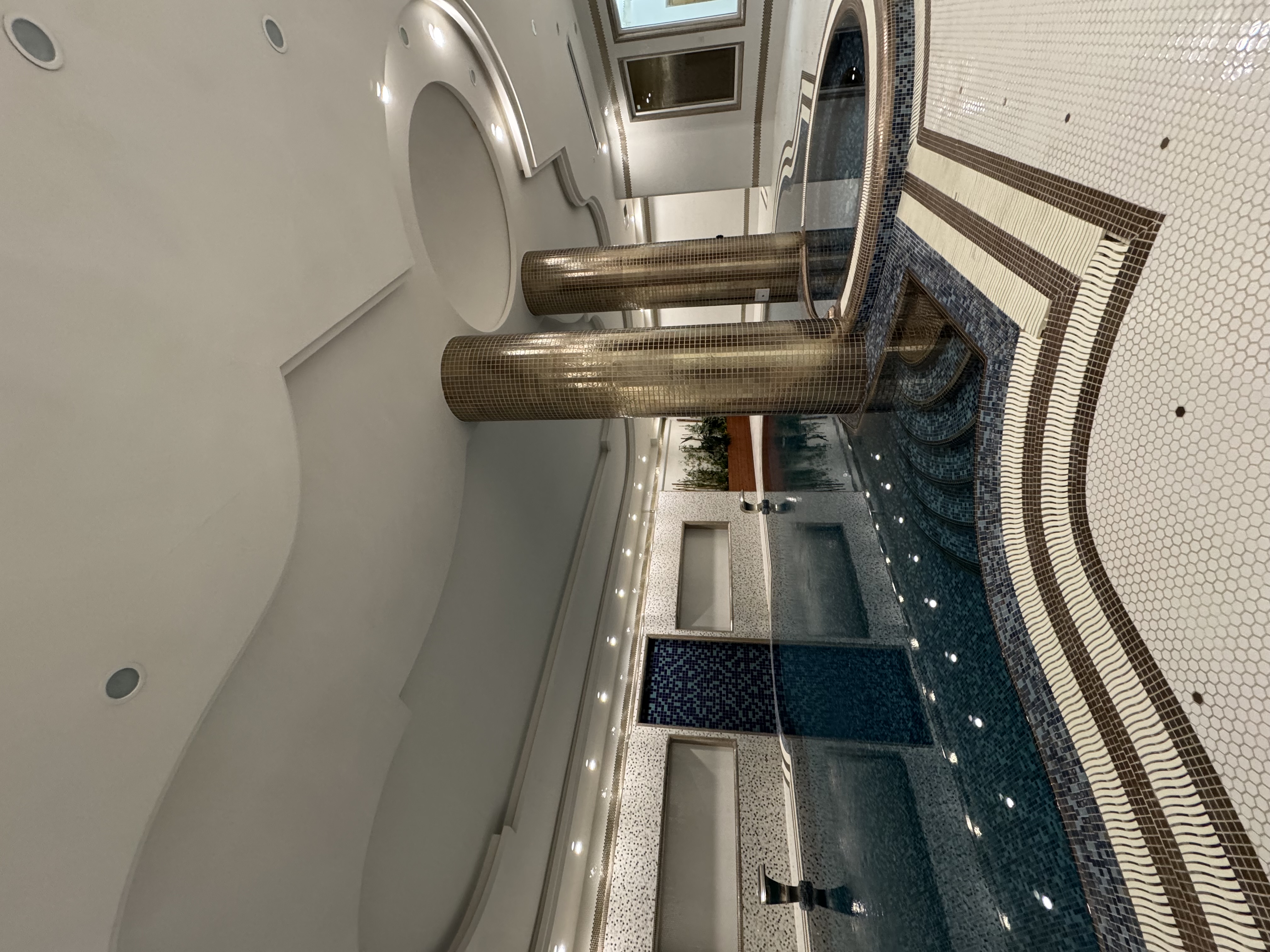 فروش آپارتمان 350 متر صاحبقرانیه فول مشاعات