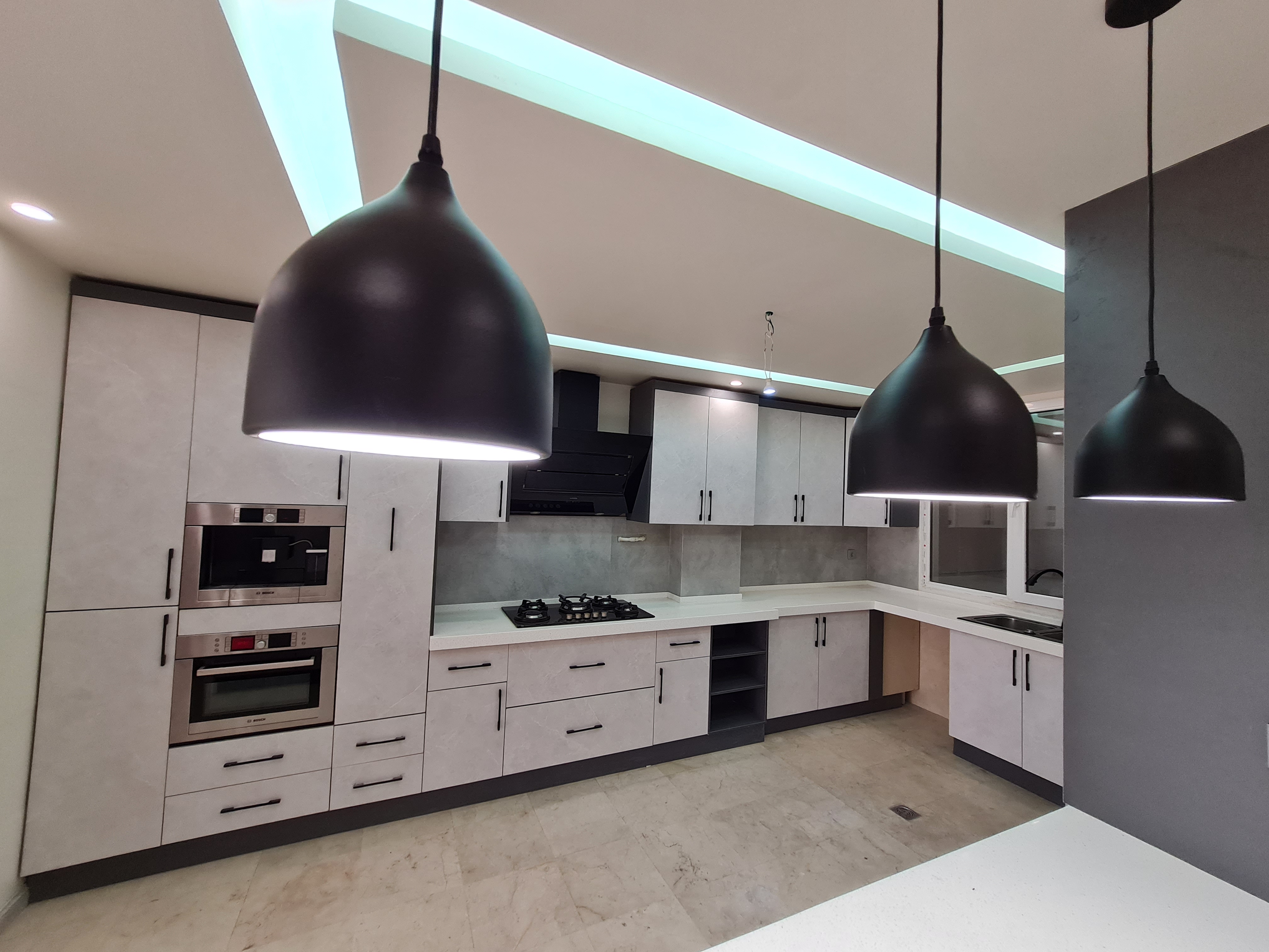 فروش آپارتمان 200 متر تاپ لوکیشن دروس