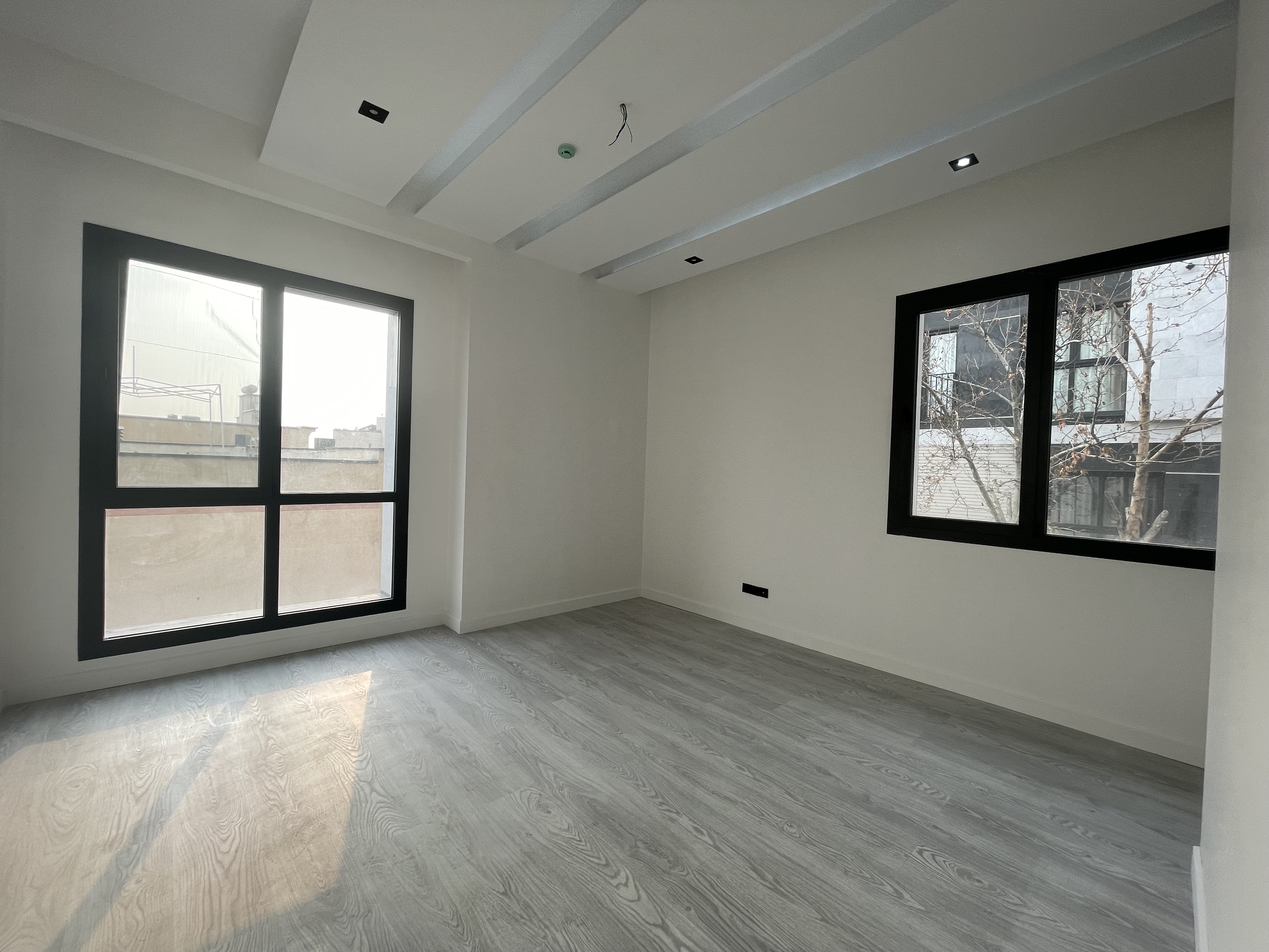 فروش اپارتمان 260 متری در فرمانیه