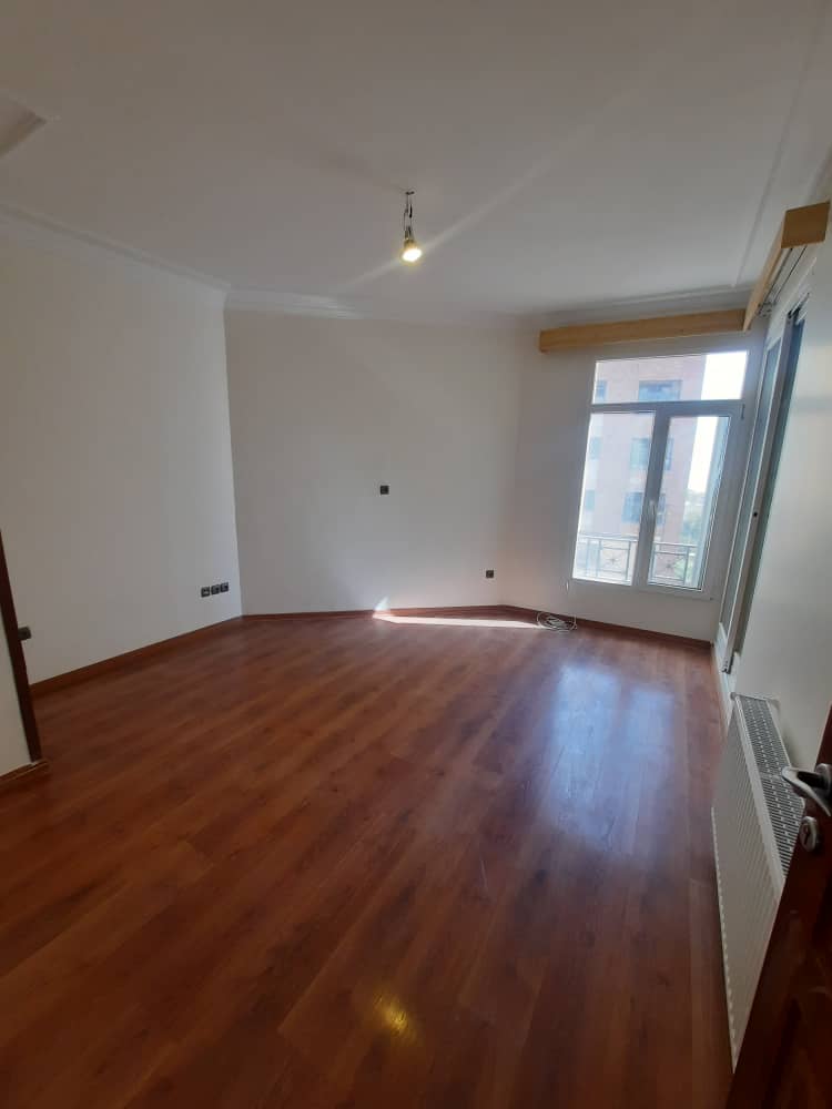 رهن کامل اپارتمان 120 متری در نیاوران