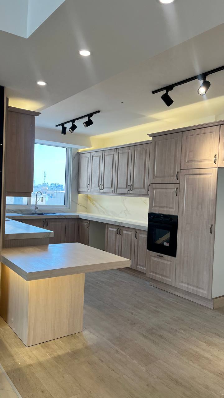 فروش آپارتمان 160 متر فرمانیه 2 پارکینگ