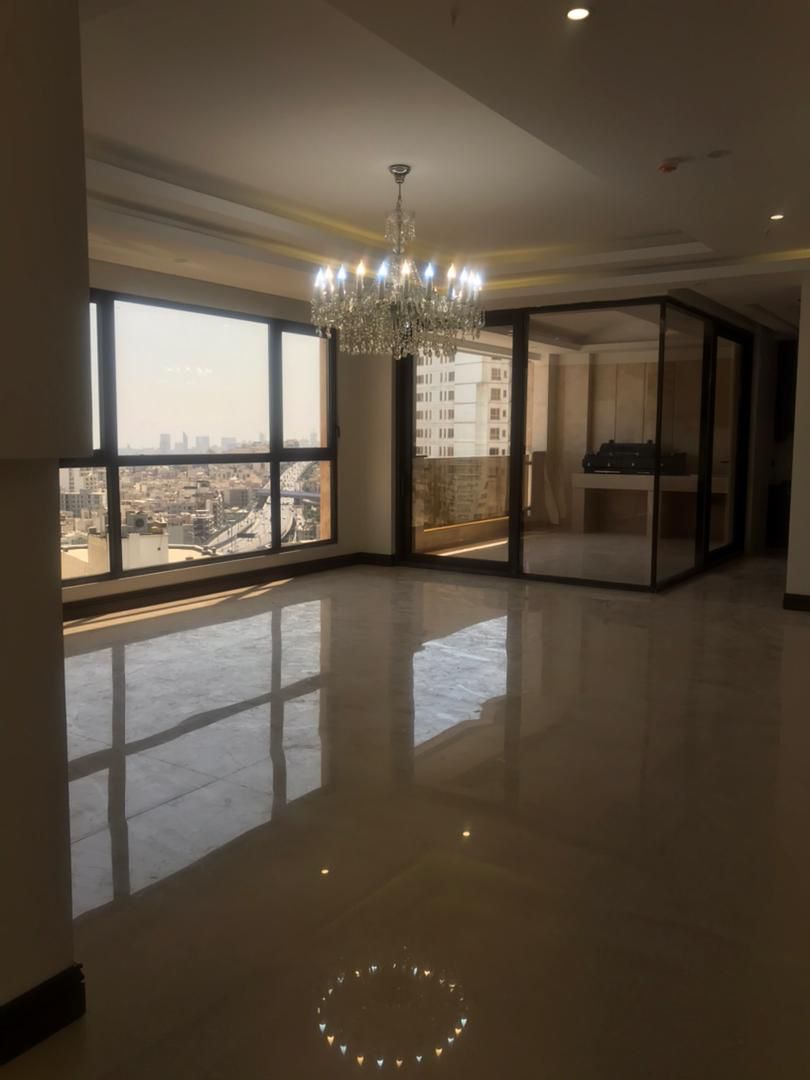 فروش آپارتمان 92 متر فرمانیه بالکن در حد پنت هاوس