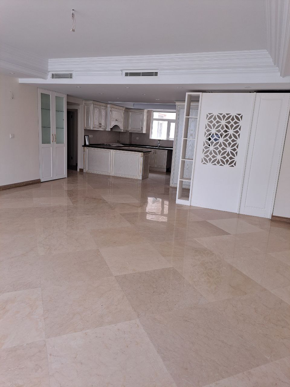 فروش آپارتمان 130متر نیاوران فول مشاعات