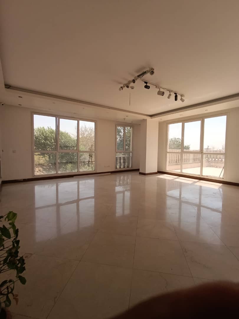 اجاره اداری 90متر  پاسداران