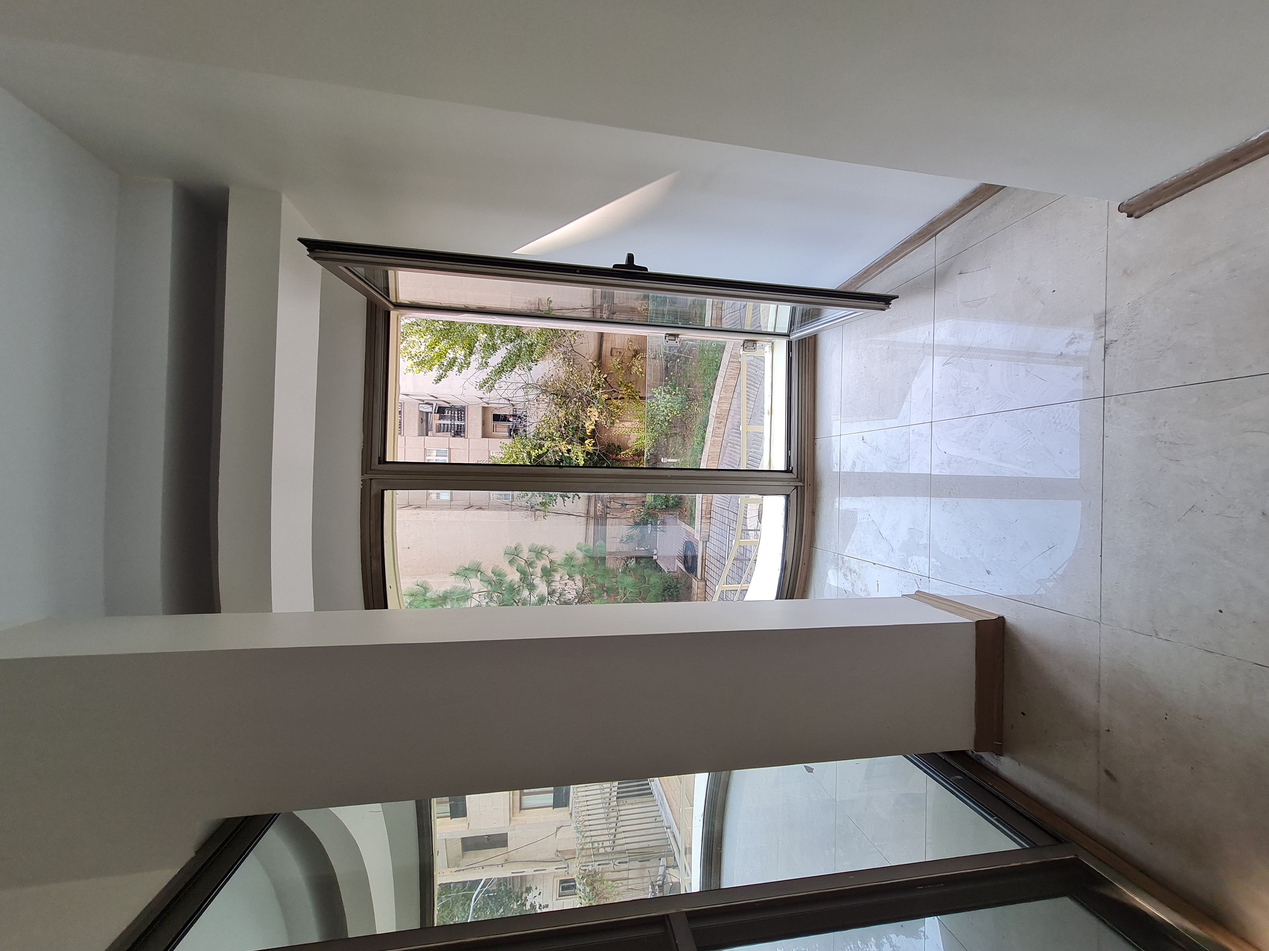 فروش آپارتمان 135 متر تاپ لوکیشن دیباجی