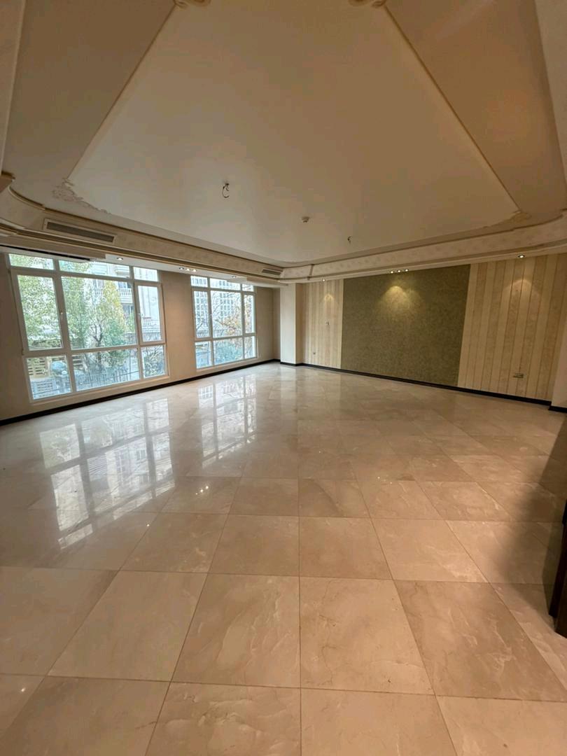 اجاره آپارتمان 210متر تاپ لوکیشن نیاوران *یاسر*غرق در نور