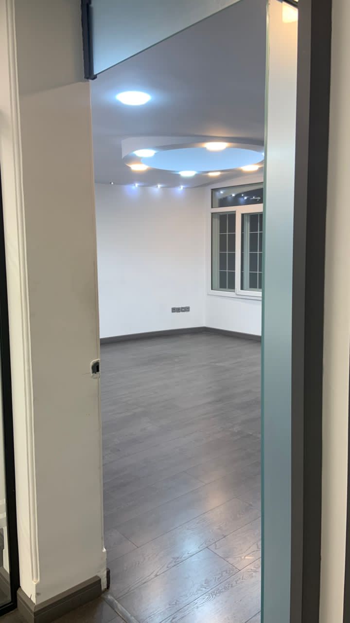 اجاره اداری 130متر نیاوران