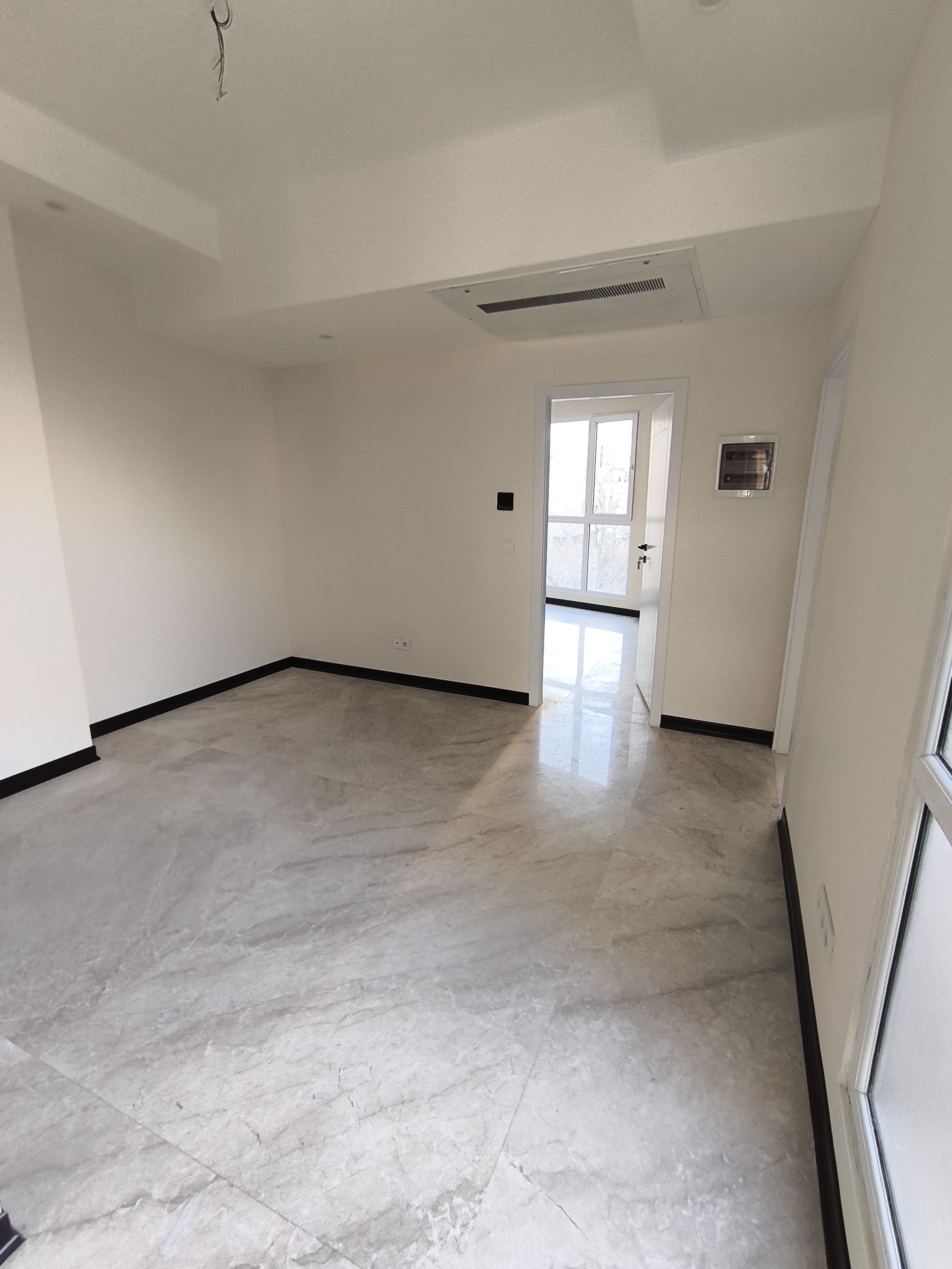 فروش آپارتمان 110 متر 2 خواب نوساز خوش نقشه