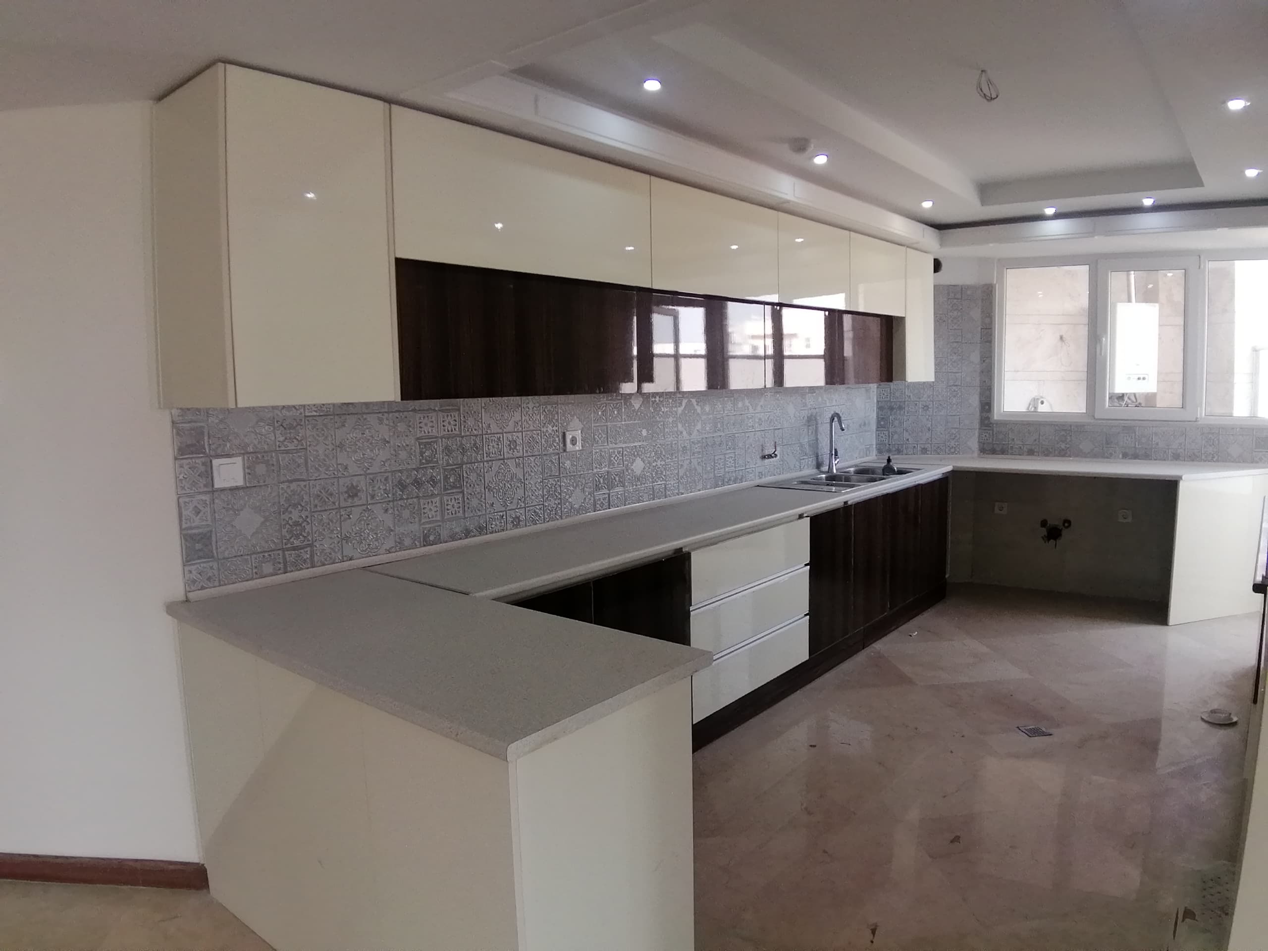 فروش آپارتمان 155 متر 2  پارکینگ در کیکاوس