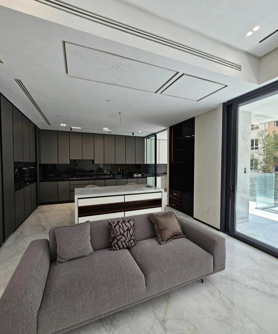 فروش آپارتمان 170‌متر قیطریه نوساز طبقات بالا