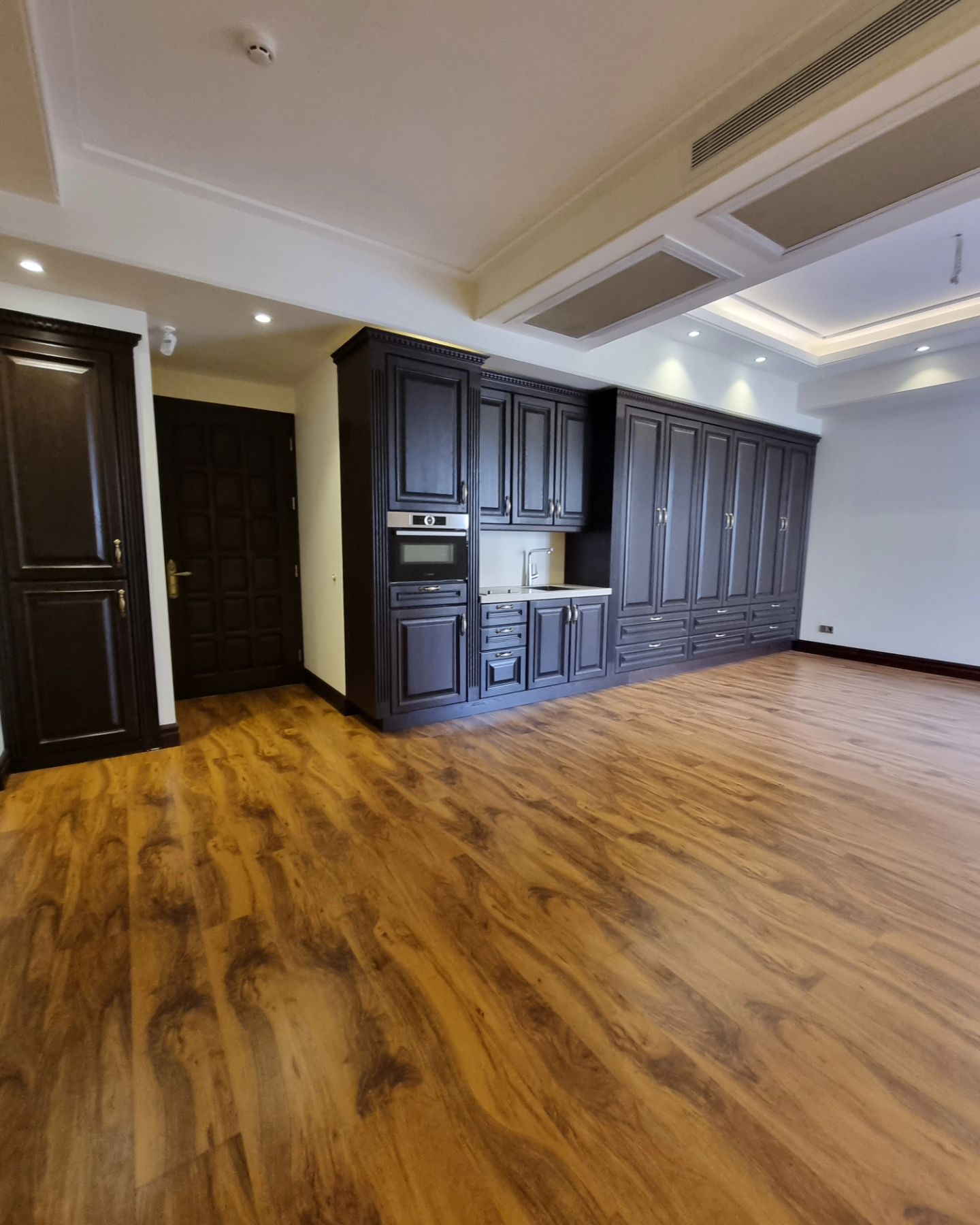 فروش آپارتمان 306 متر فرمانیه علوی