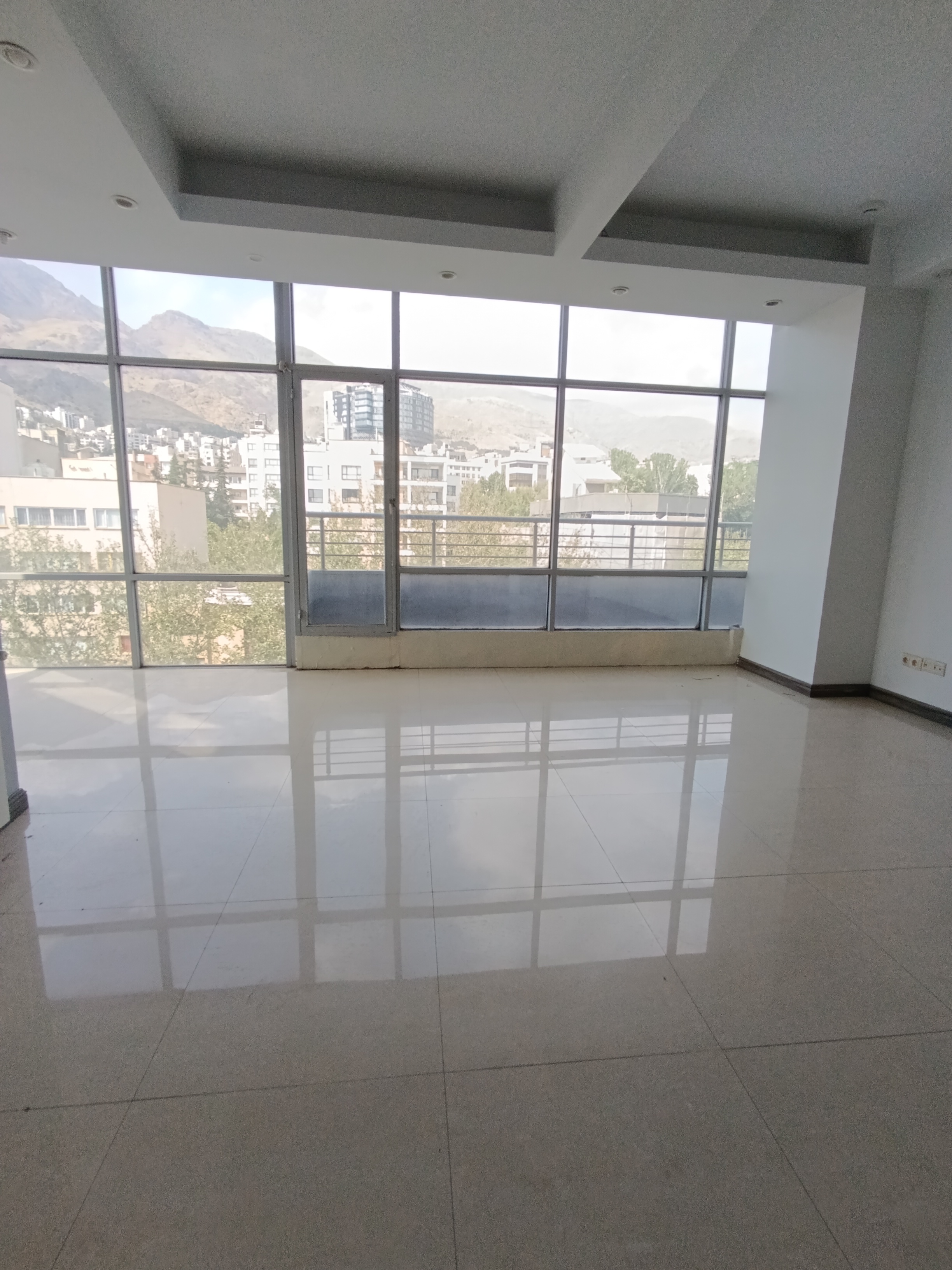 اجاره اداری 100متر نیاوران