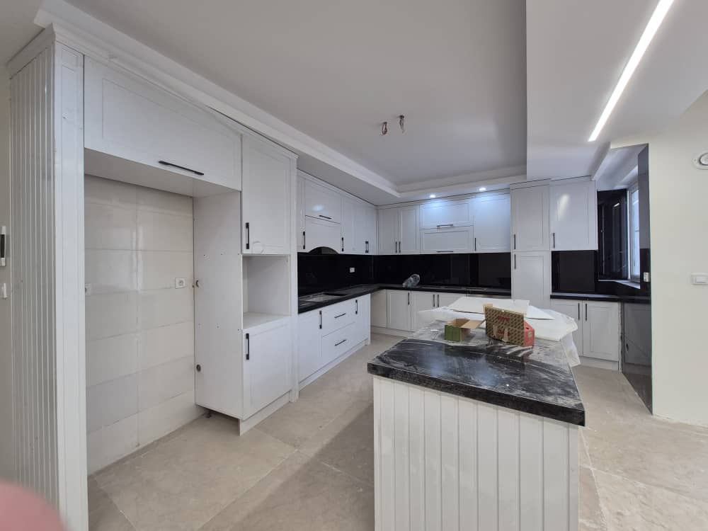 فروش آپارتمان 130متر فرمانیه 3خواب