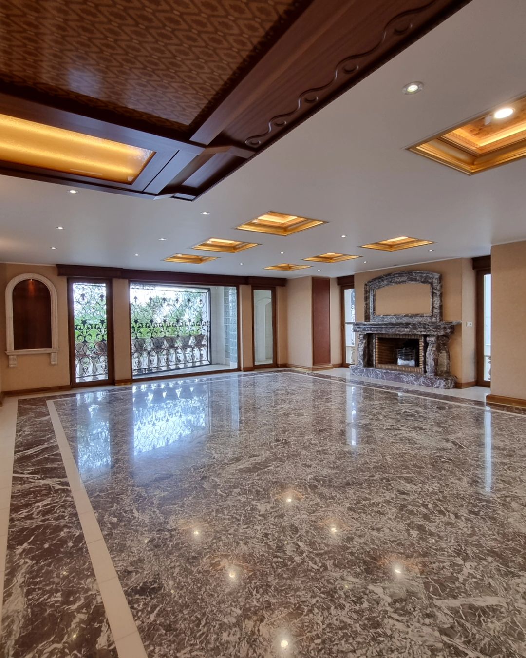 فروش آپارتمان نیاوران 210متر 3خواب تک واحدی