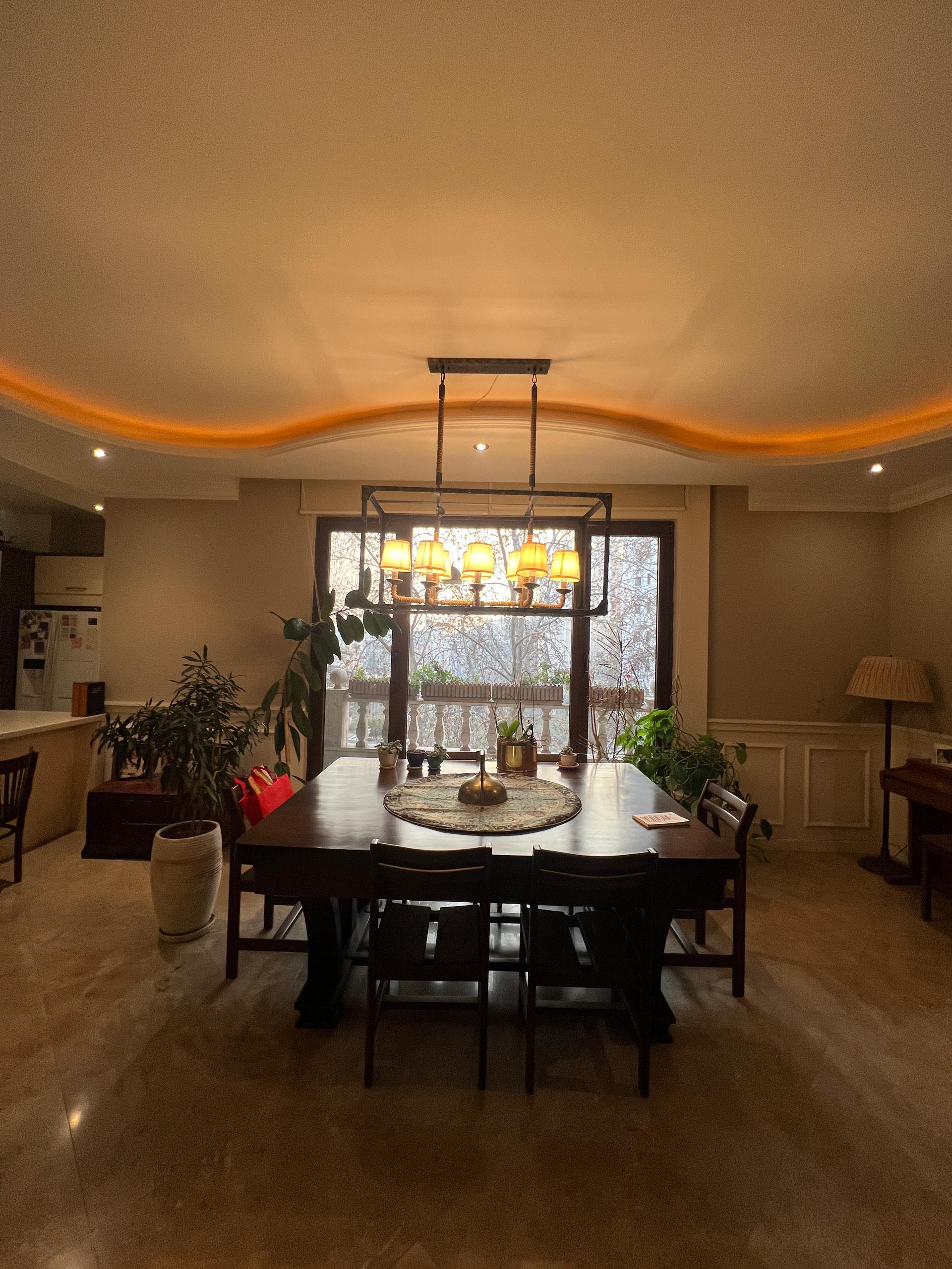 اجاره آپارتمان 130متر نیاوران مرجان