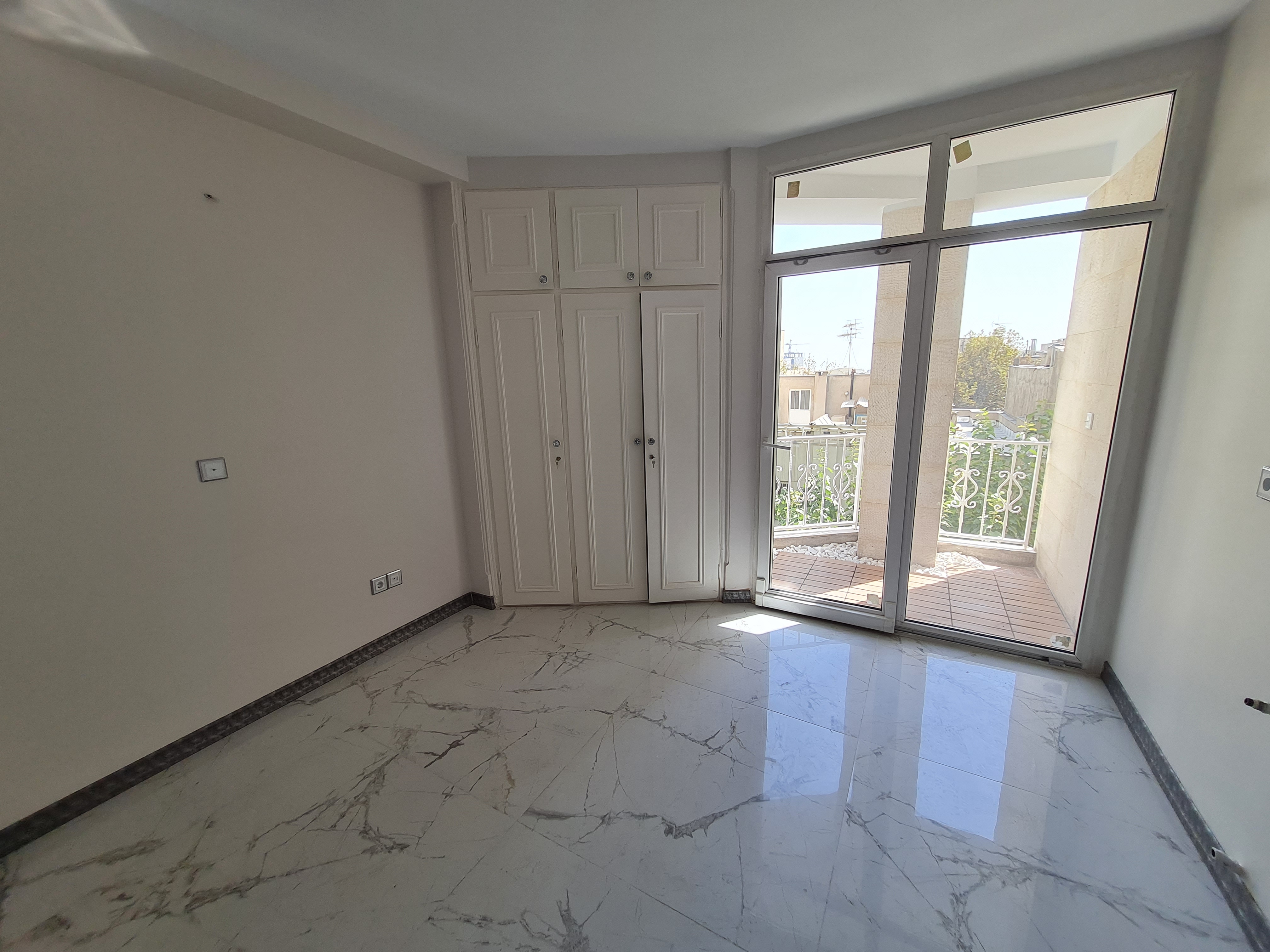 فروش آپارتمان 150 متر دولت تاپ لوکیشن