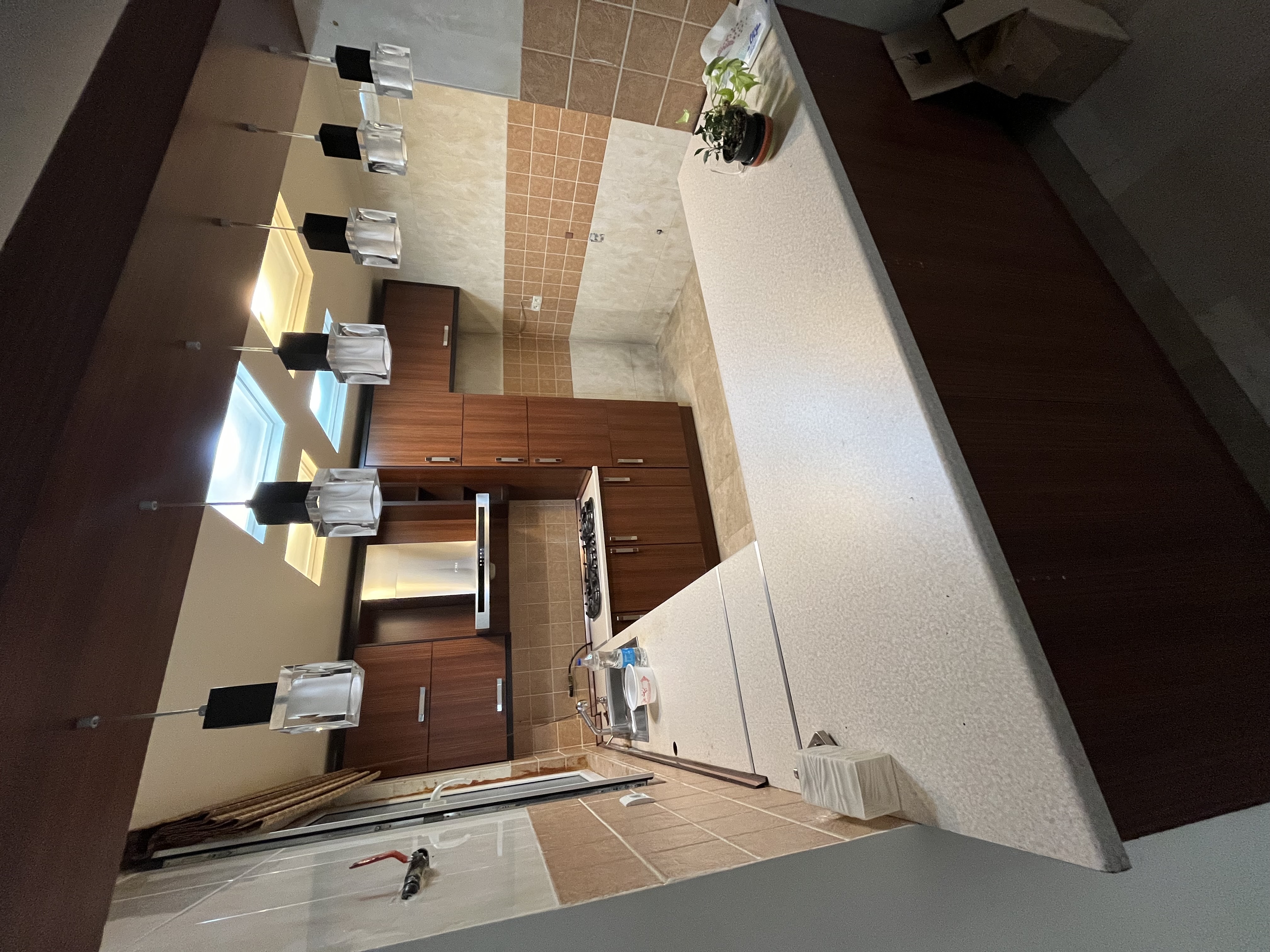 فروش آپارتمان 110 متر قیطریه رو‌به آفتاب تاپ لوکیشن
