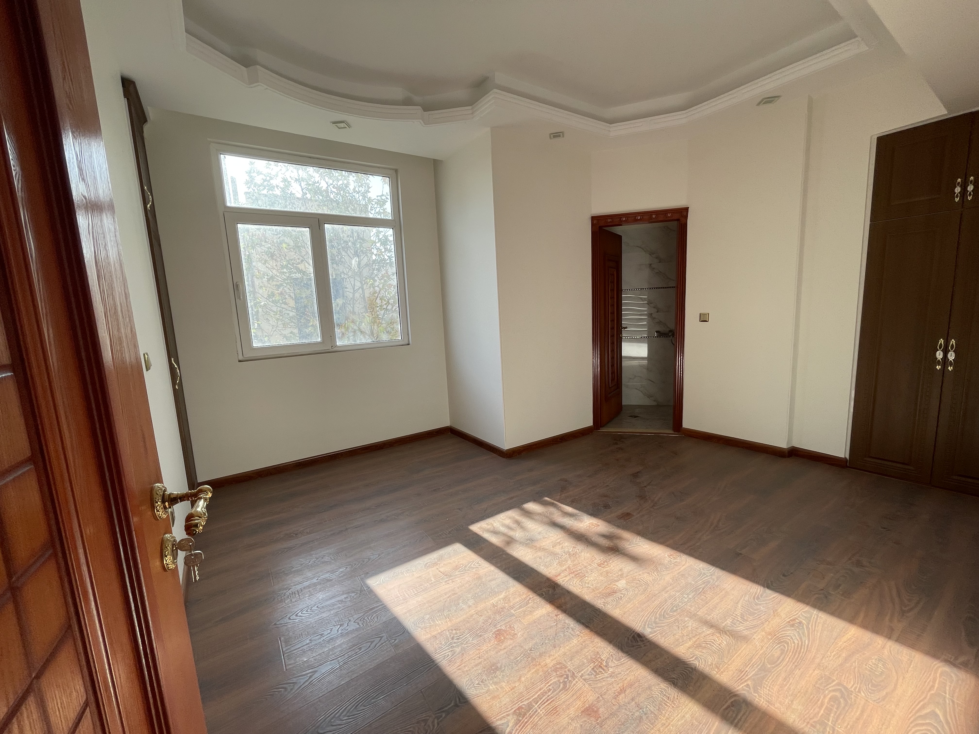 فروش آپارتمان 90متر فول امکانات نیاوران