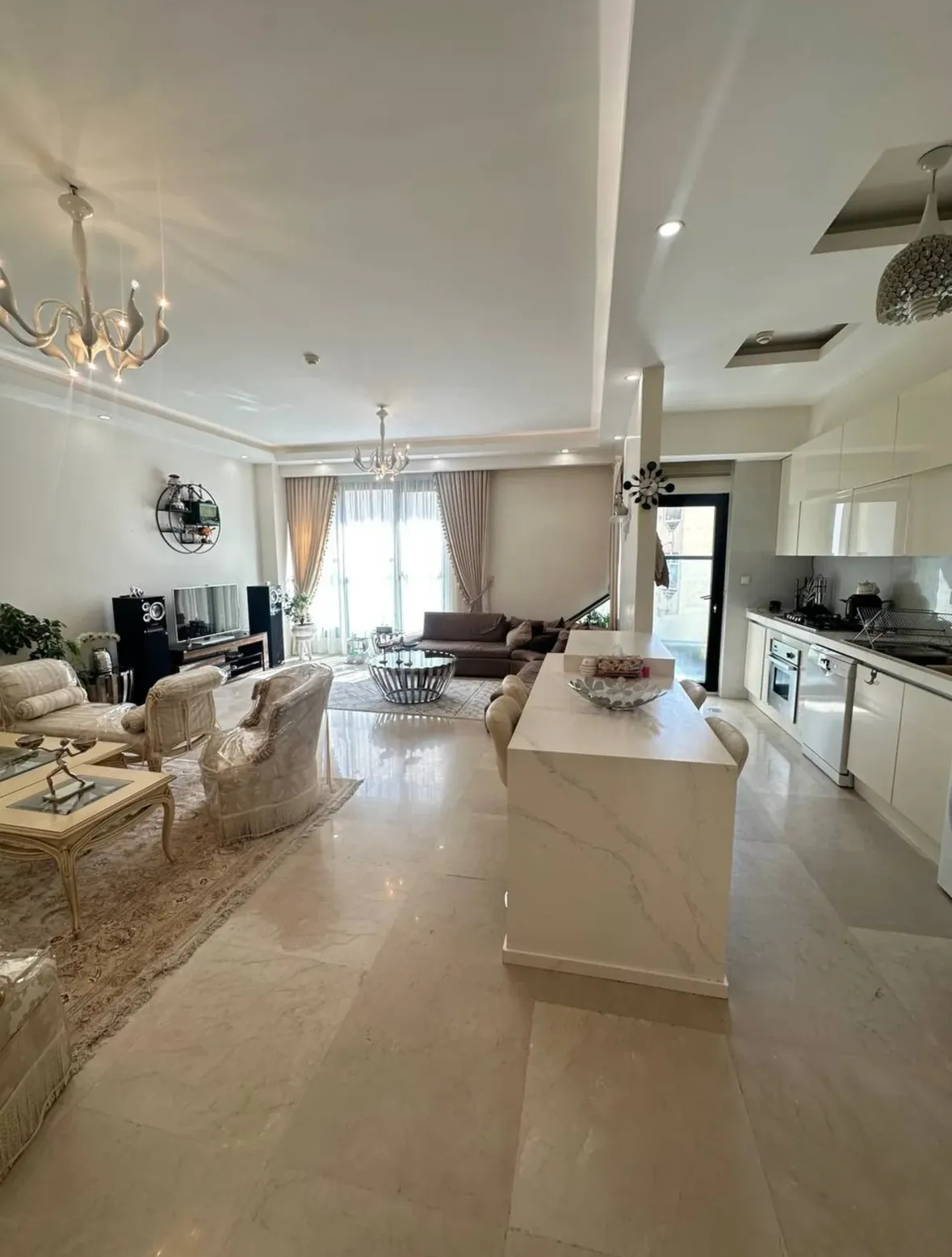 اجاره اپارتمان 150متر قیطریه ویو شهر