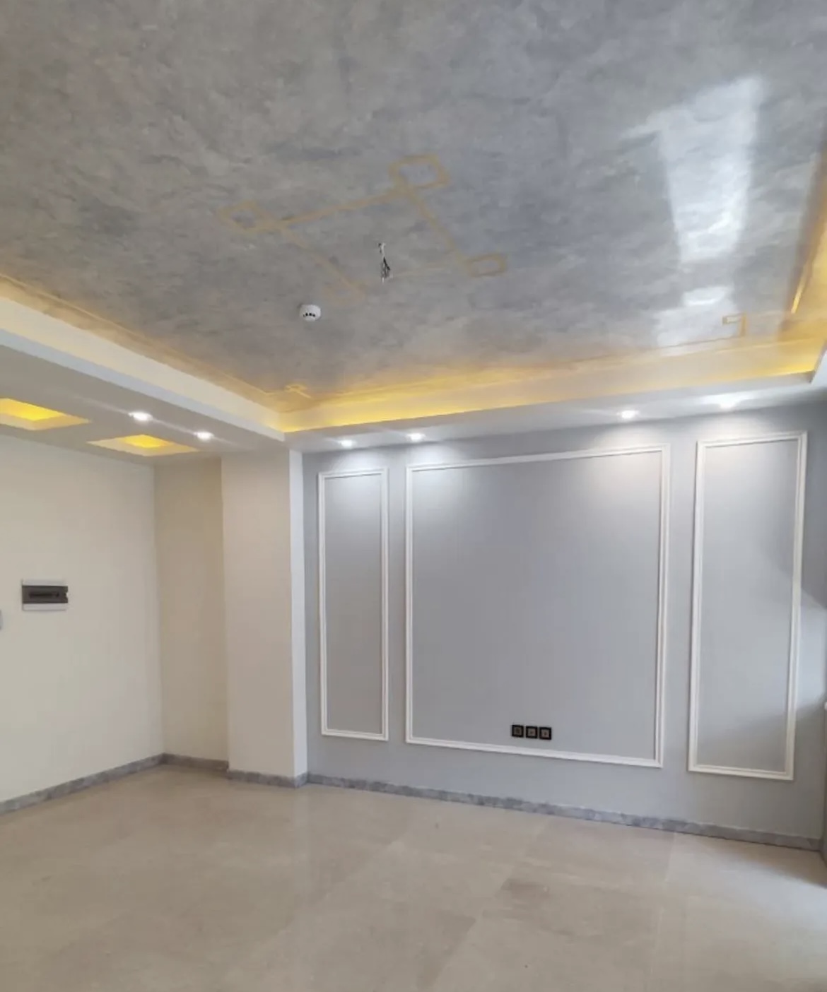 فروش آپارتمان 105 متری دولت 3 خواب