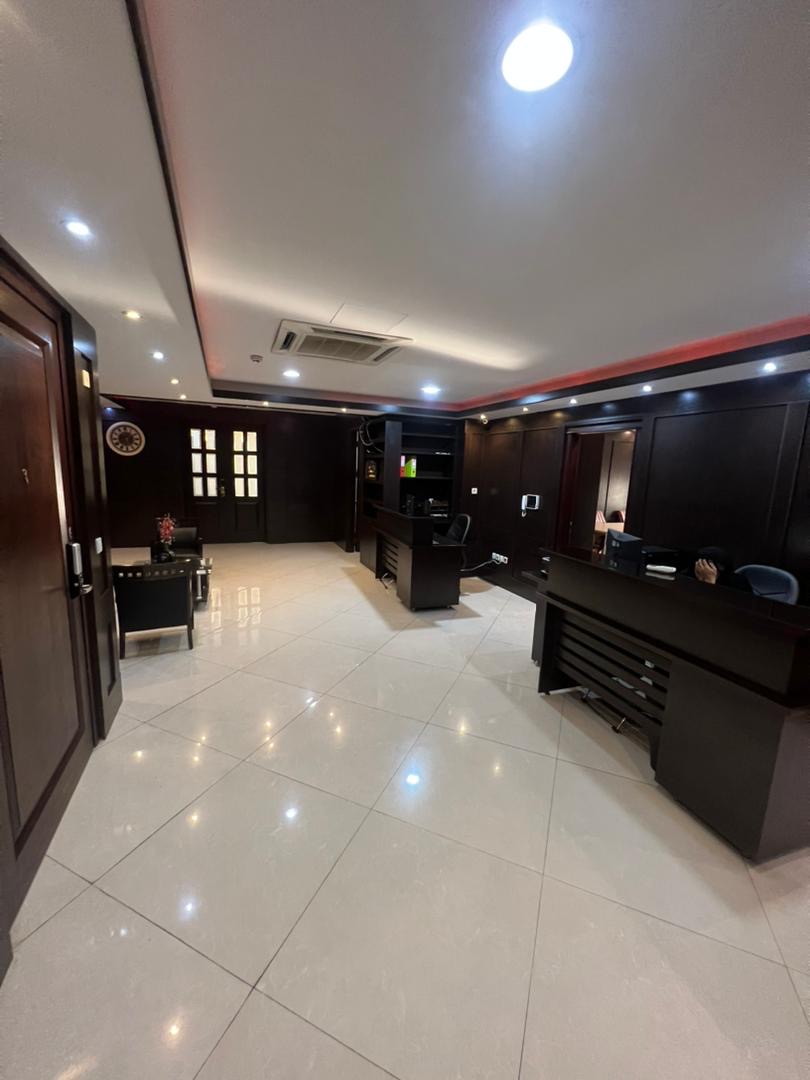 اجاره اداری 225 متر نیاوران