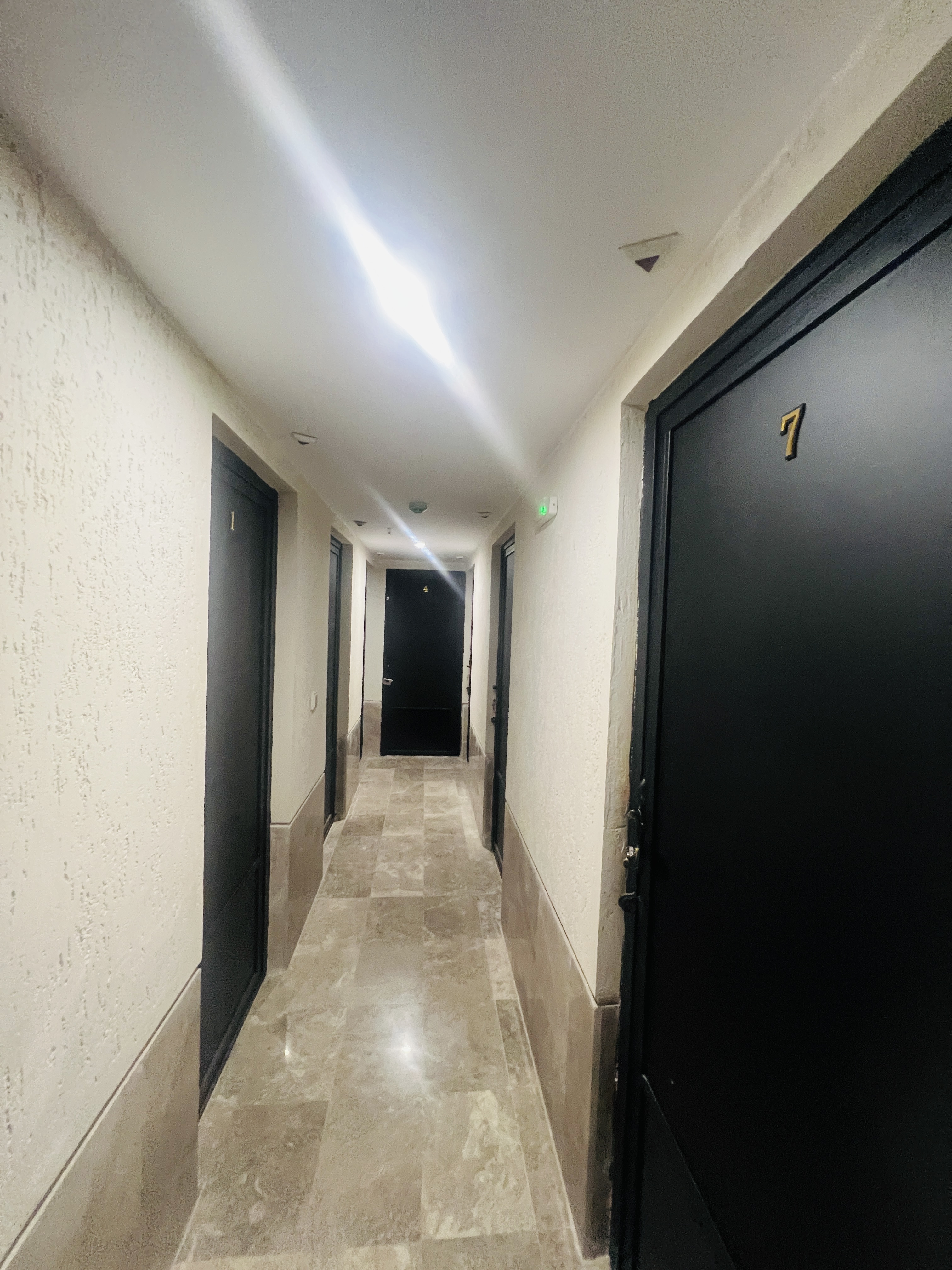 فروش آپارتمان 130 متر دیباجی 3 خواب فول امکانات