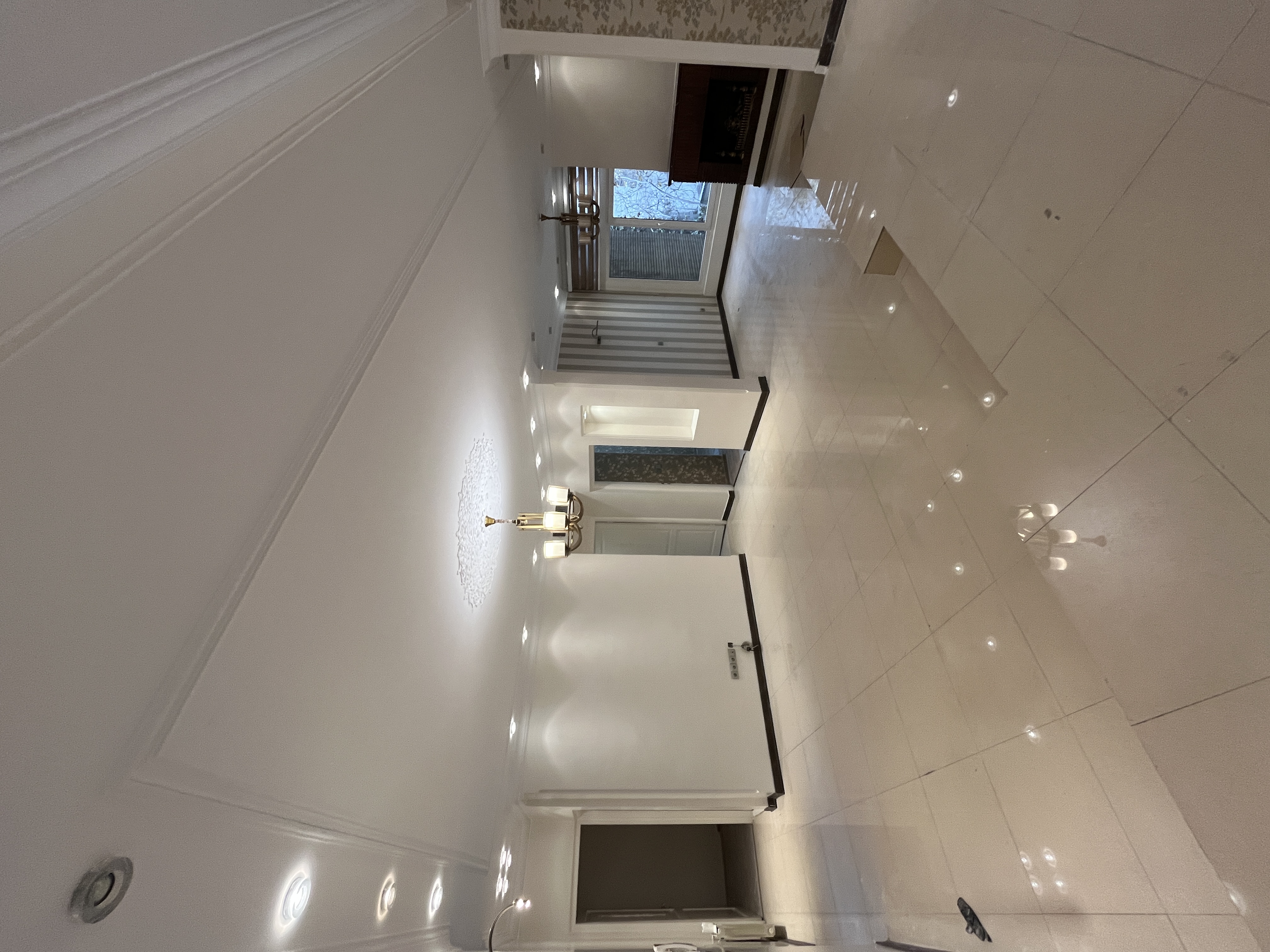 220 متر 3 خواب / 2 تراس / ویو مشجر