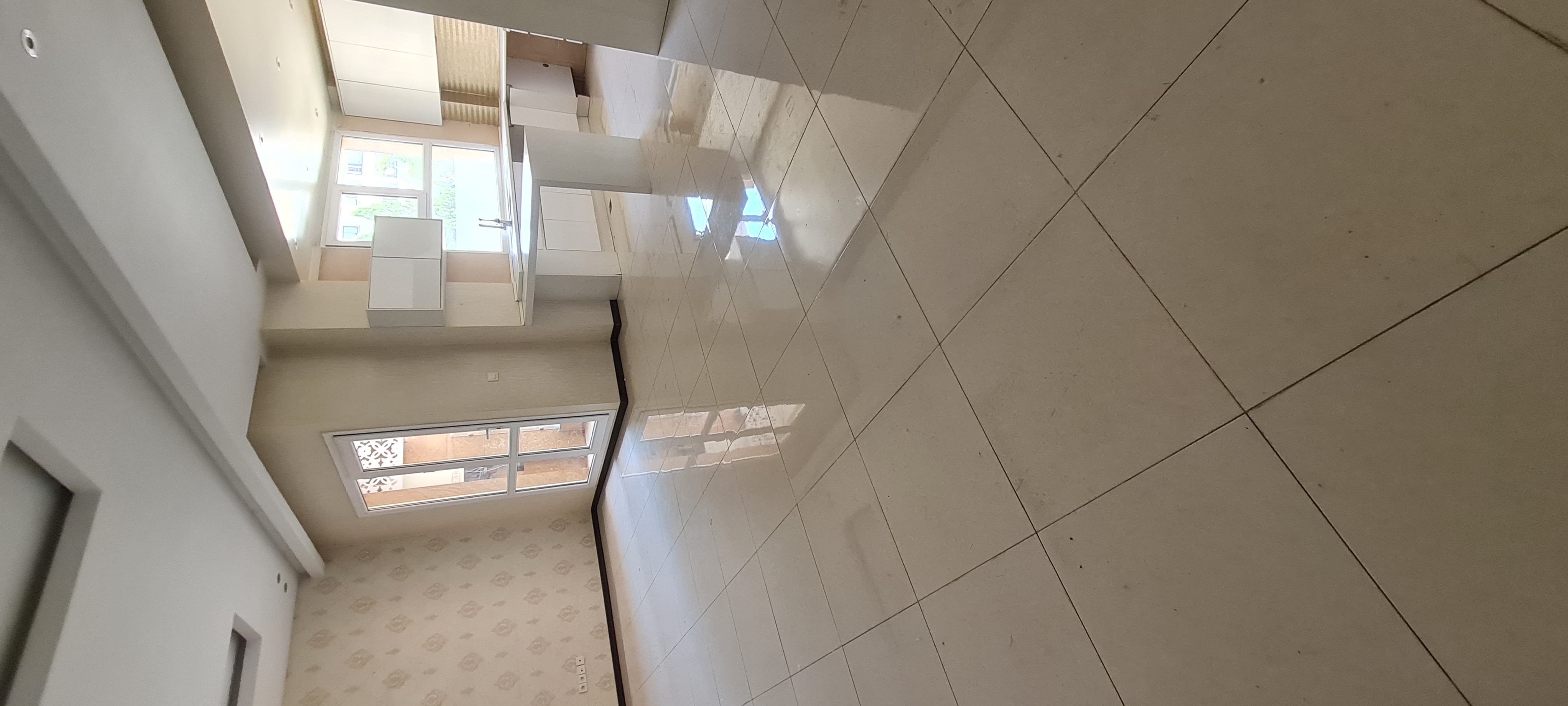 فروش آپارتمان 100 متر فرمانیه بدون مشابه