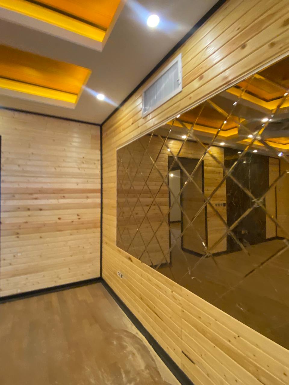 فروش آپارتمان 155 متر هفت حوض سه خواب تاپ لوکیشن غرق نور