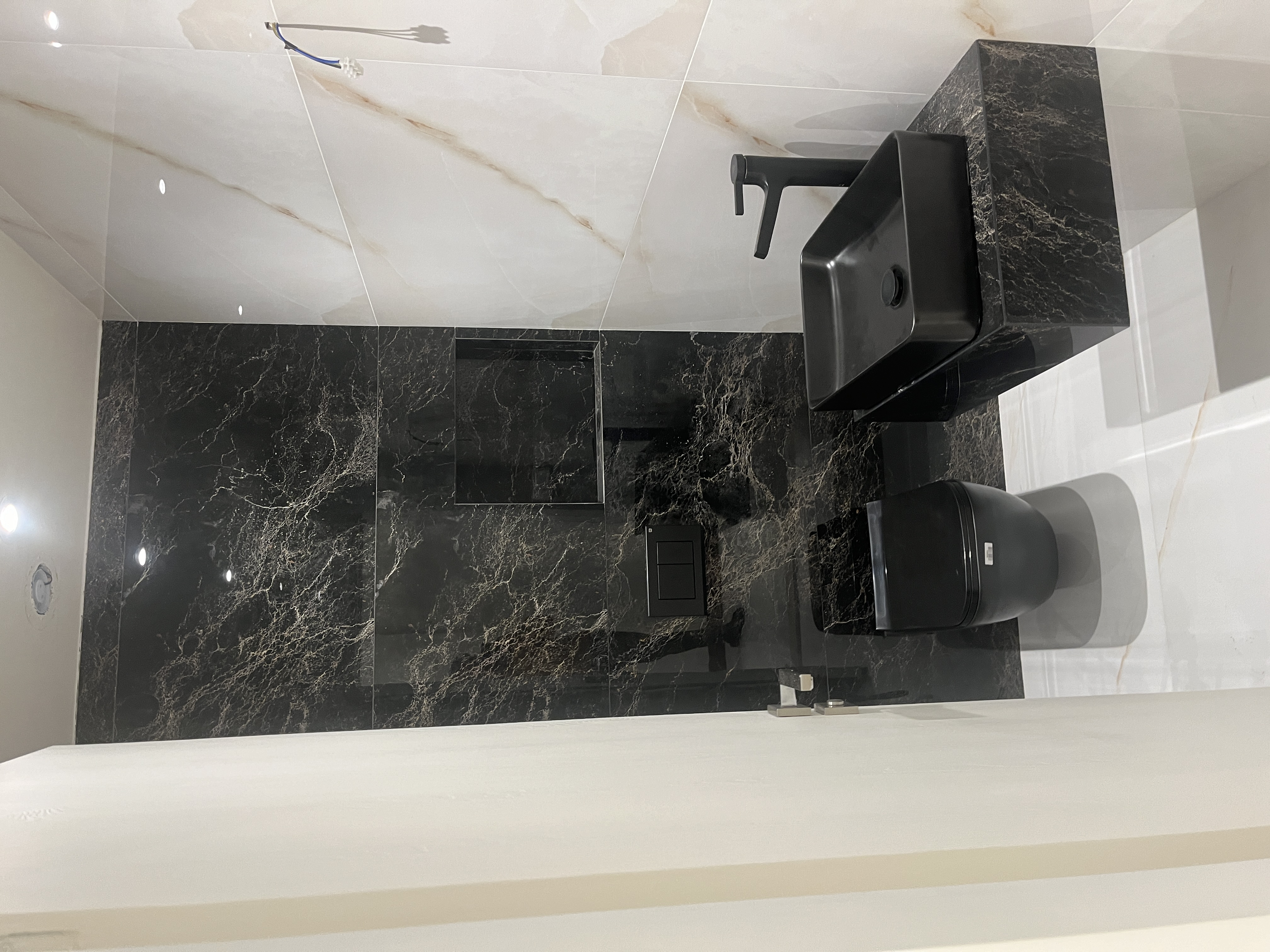 150 متر فول فرنیش 3 پارکینگ سندی 8 متر انباری