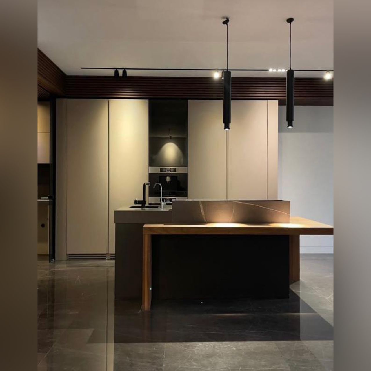 فروش آپارتمان 165 متری مدرن در مهماندوست