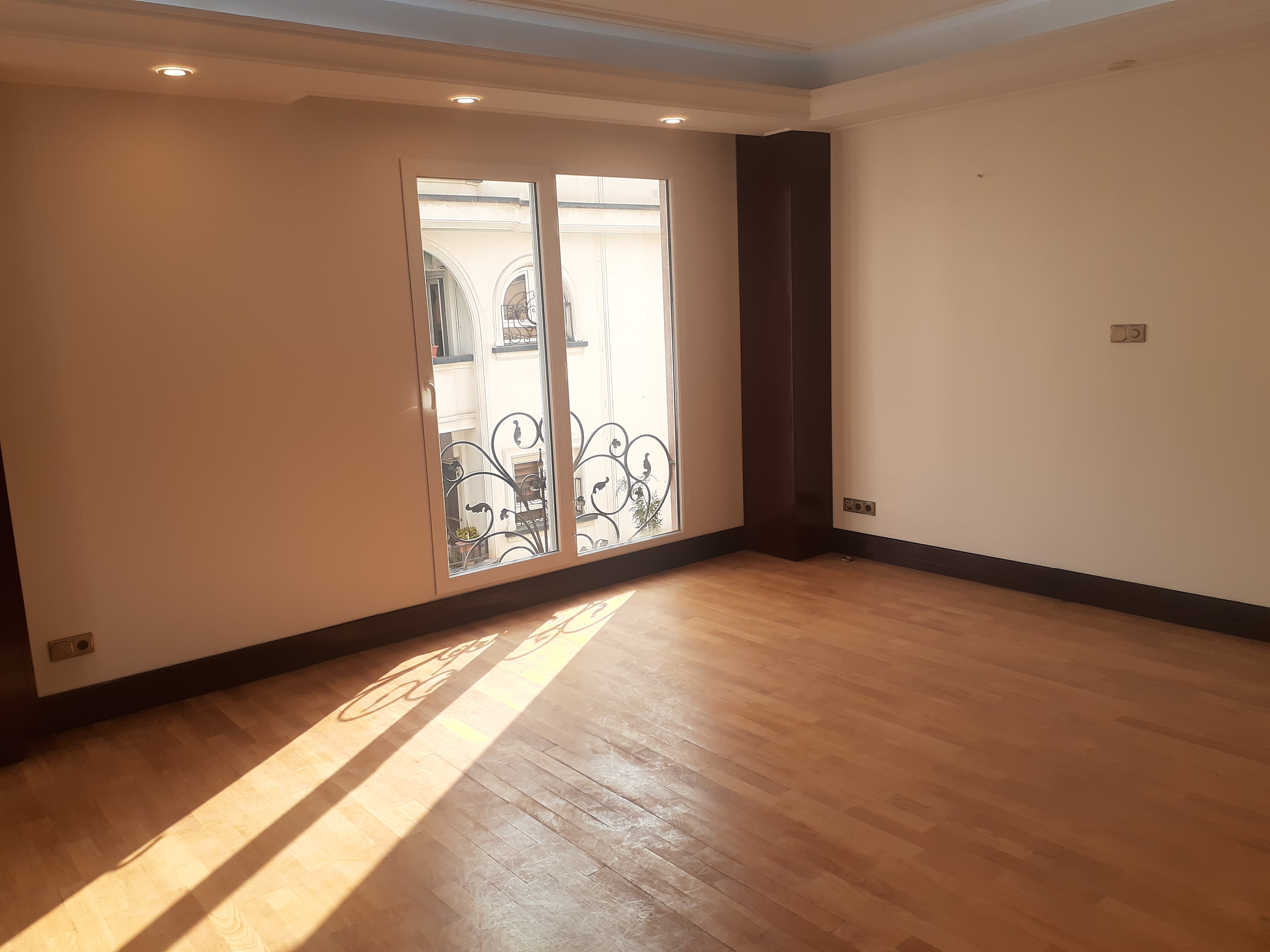 فروش آپارتمان 238 متر دروس نوساز
