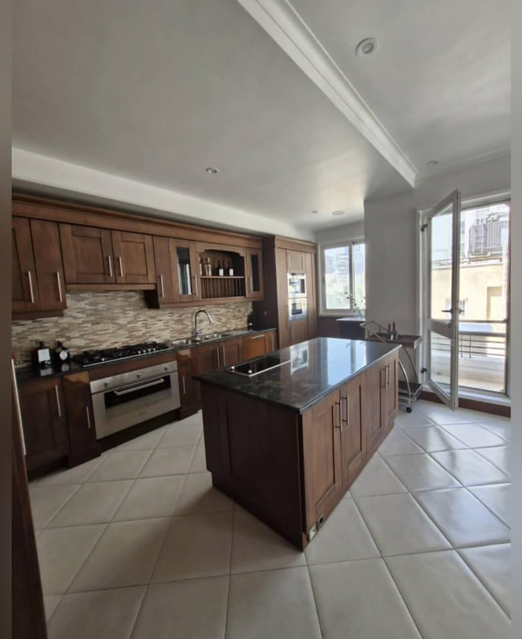 95 متر / پرده خور/ قلندری