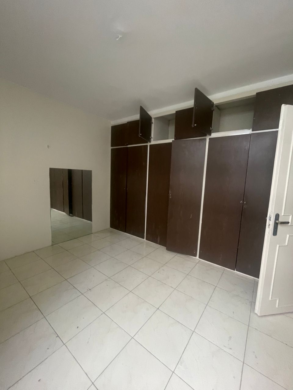 اجاره اداری 200متر آجودانیه