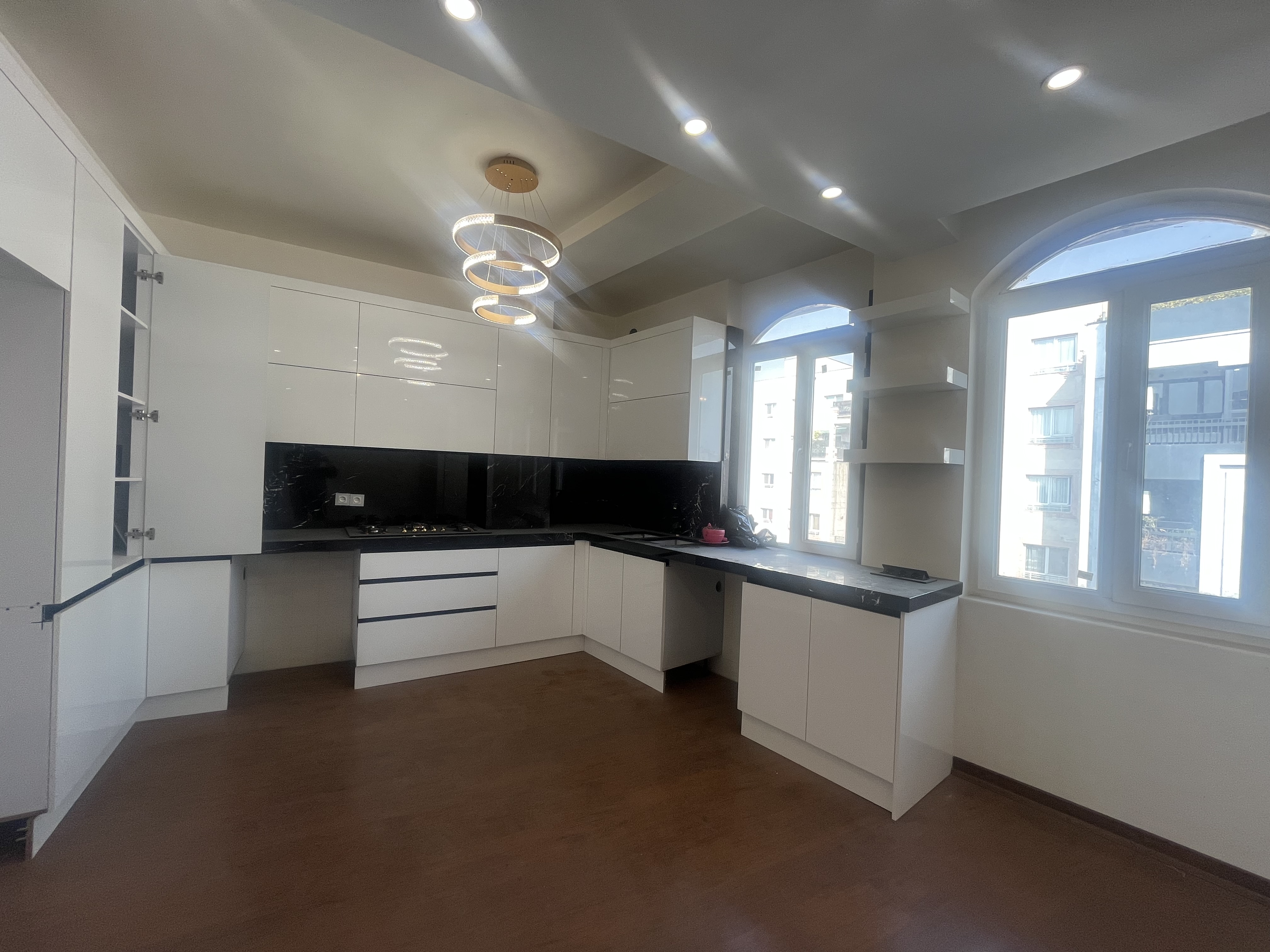 فروش آپارتمان 125 متر دولت بازسازی شده