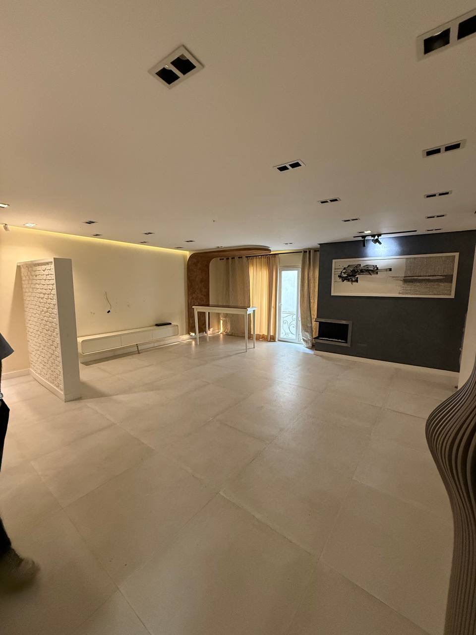 اجاره آپارتمان 130 متر نیاوران 2 خواب
